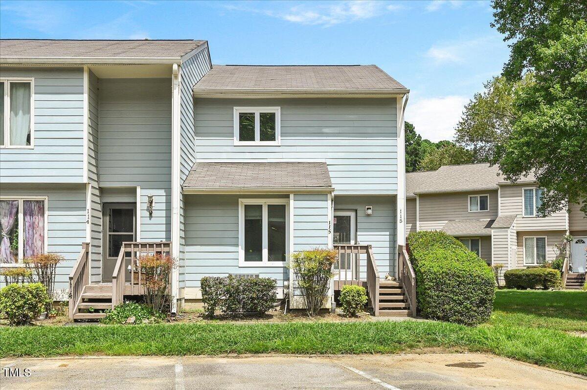 S Estes Dr, Chapel Hill, NC 27514