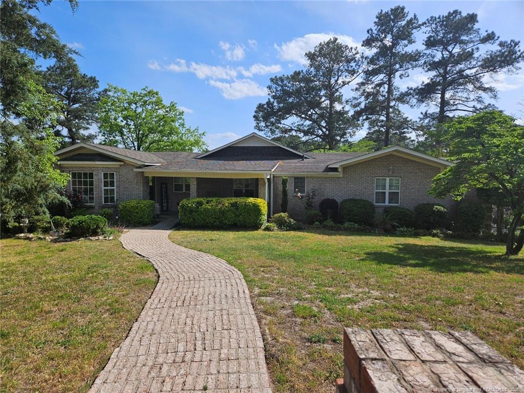 Vassar Cir, Fayetteville, NC 28306