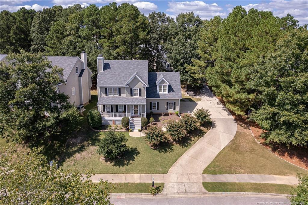 Arbor Creek Dr, Holly Springs, NC 27540