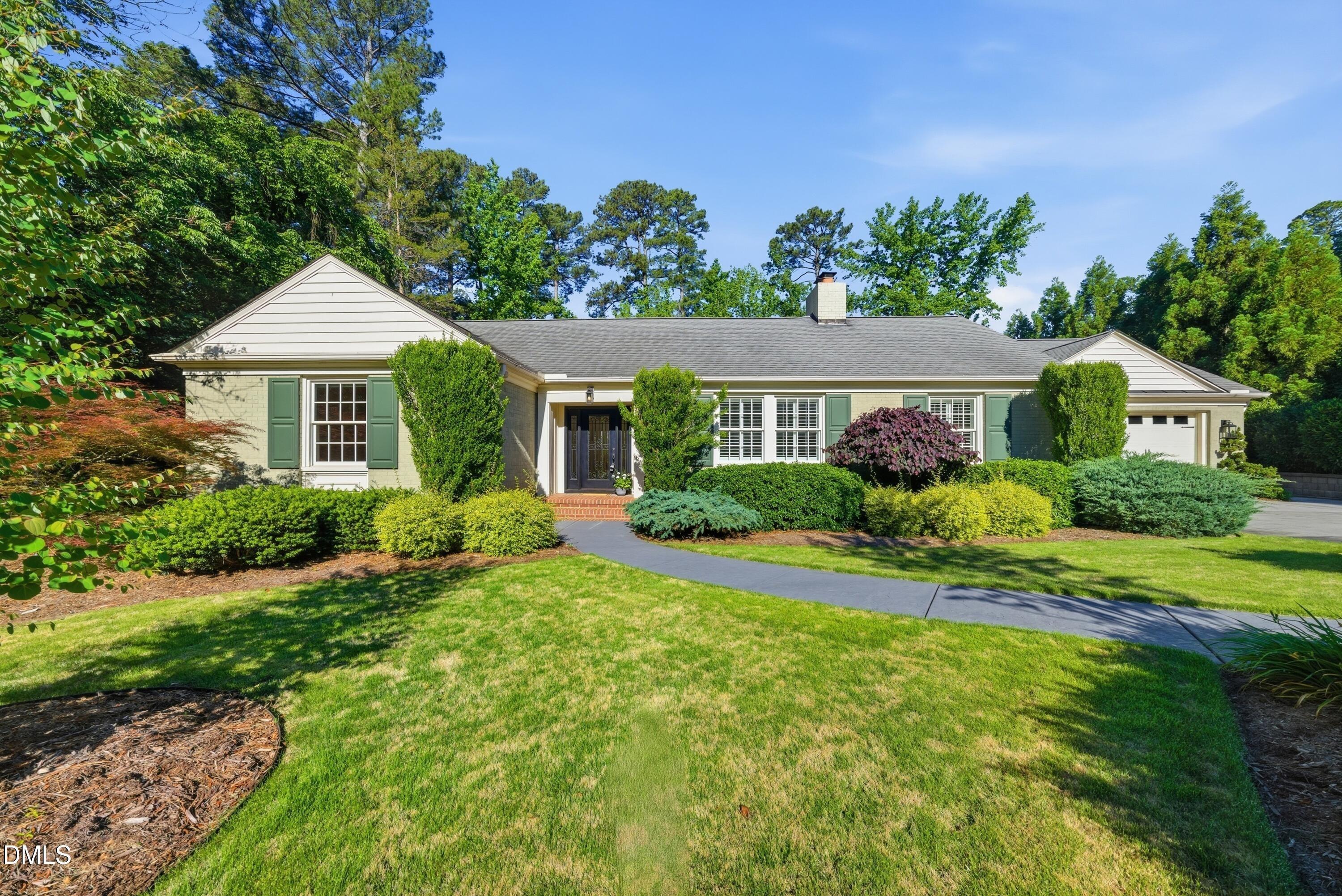 Somerset Dr, Durham, NC 27707