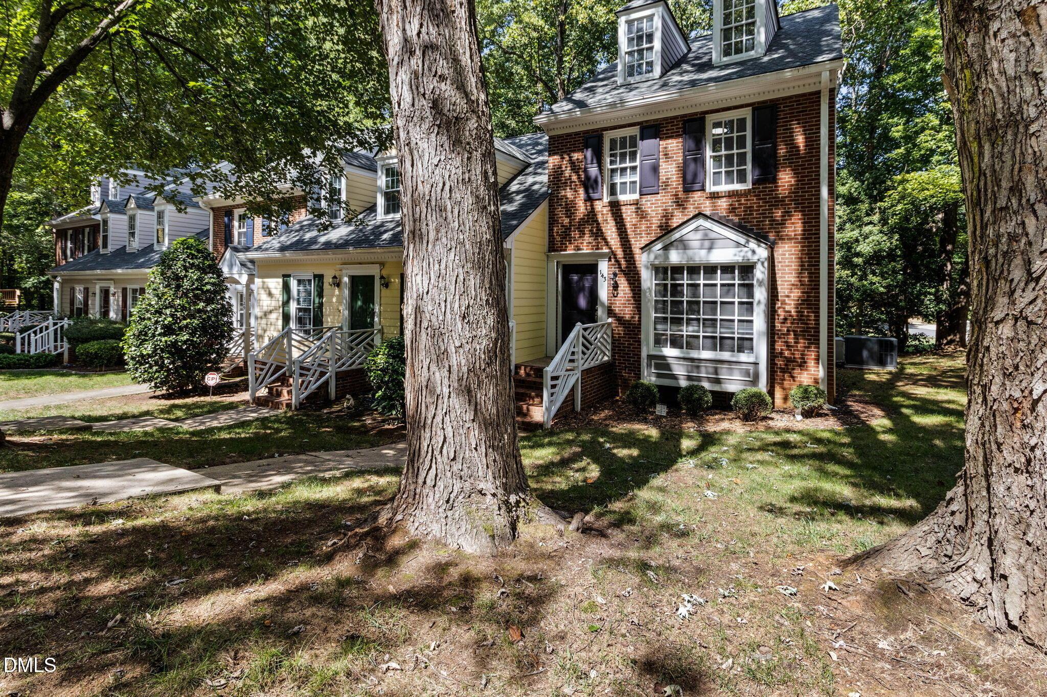 Hedgerow Ct, Cary, NC 27513