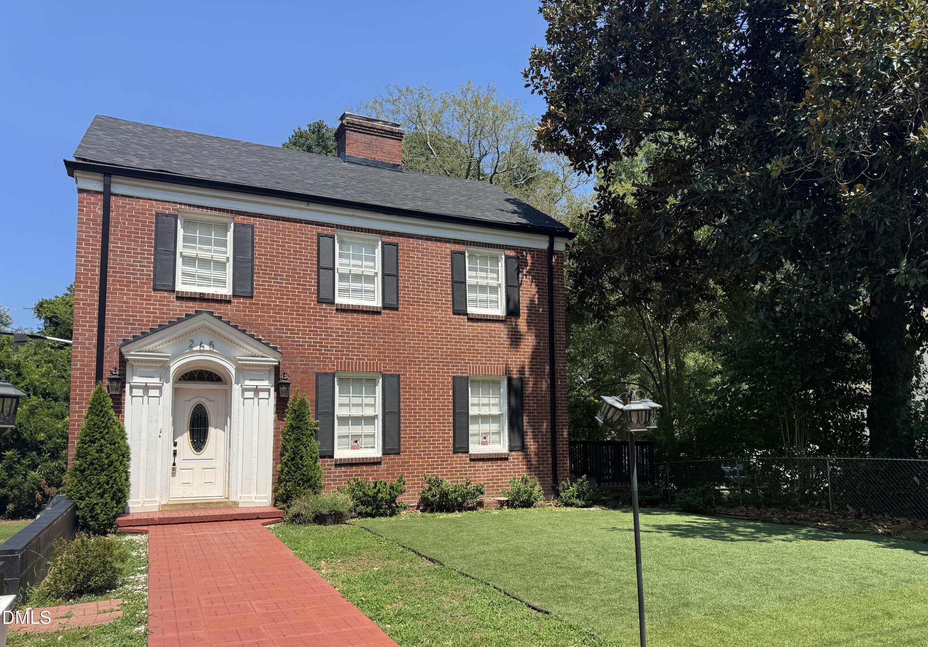Gholson Ave, Henderson, NC 27536