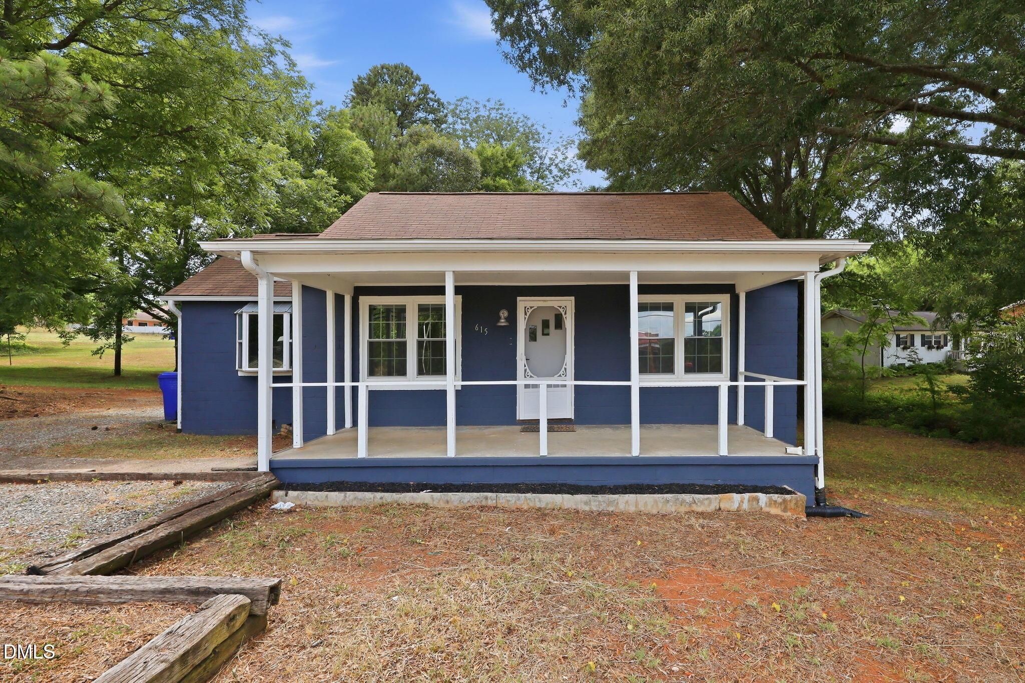 N Churton St, Hillsborough, NC 27278