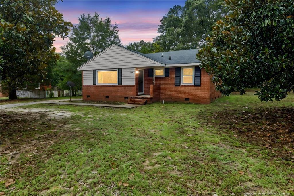 Stansfield Dr, Fayetteville, NC 28303