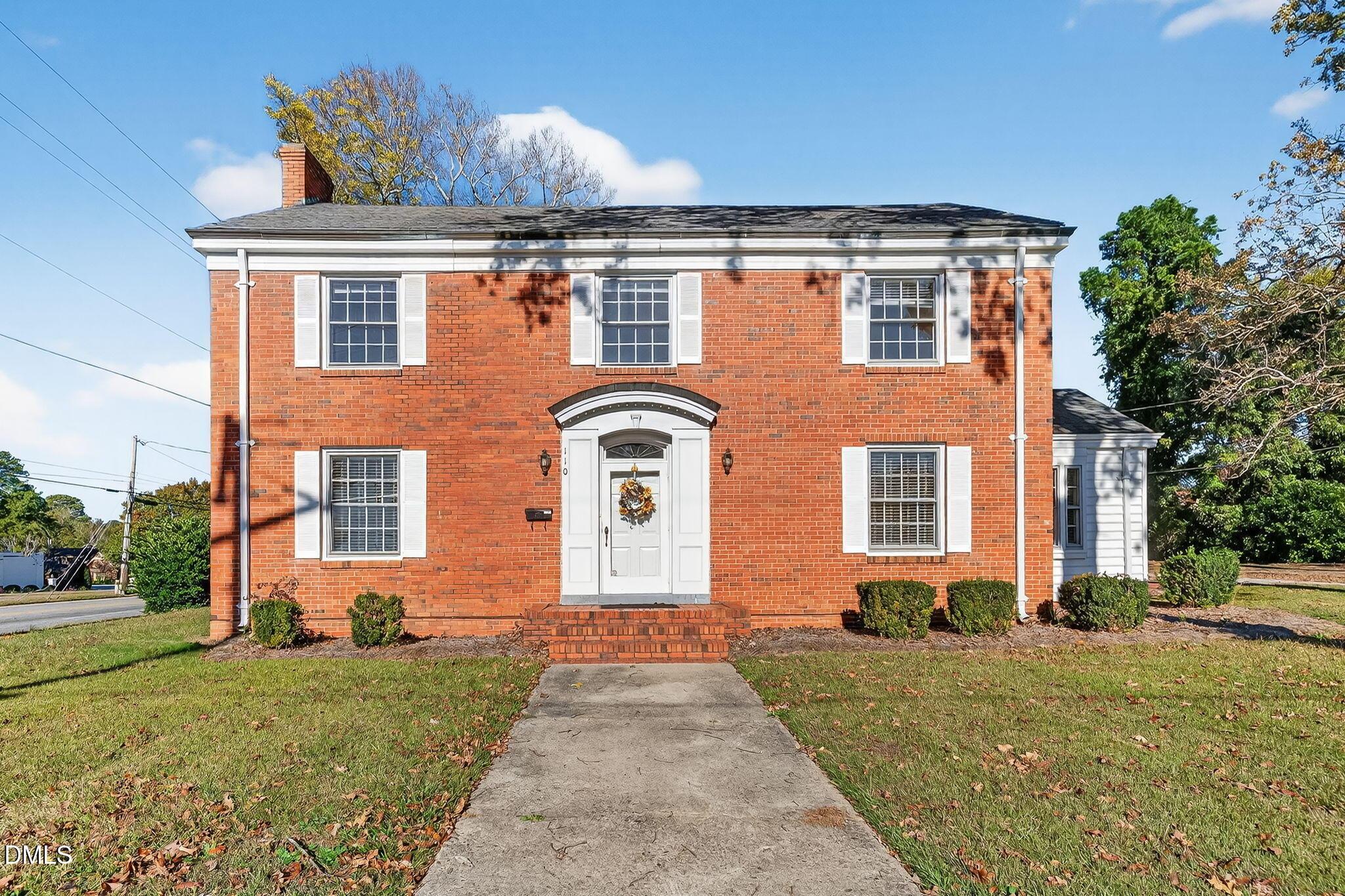 S Layton Ave, Dunn, NC 28334