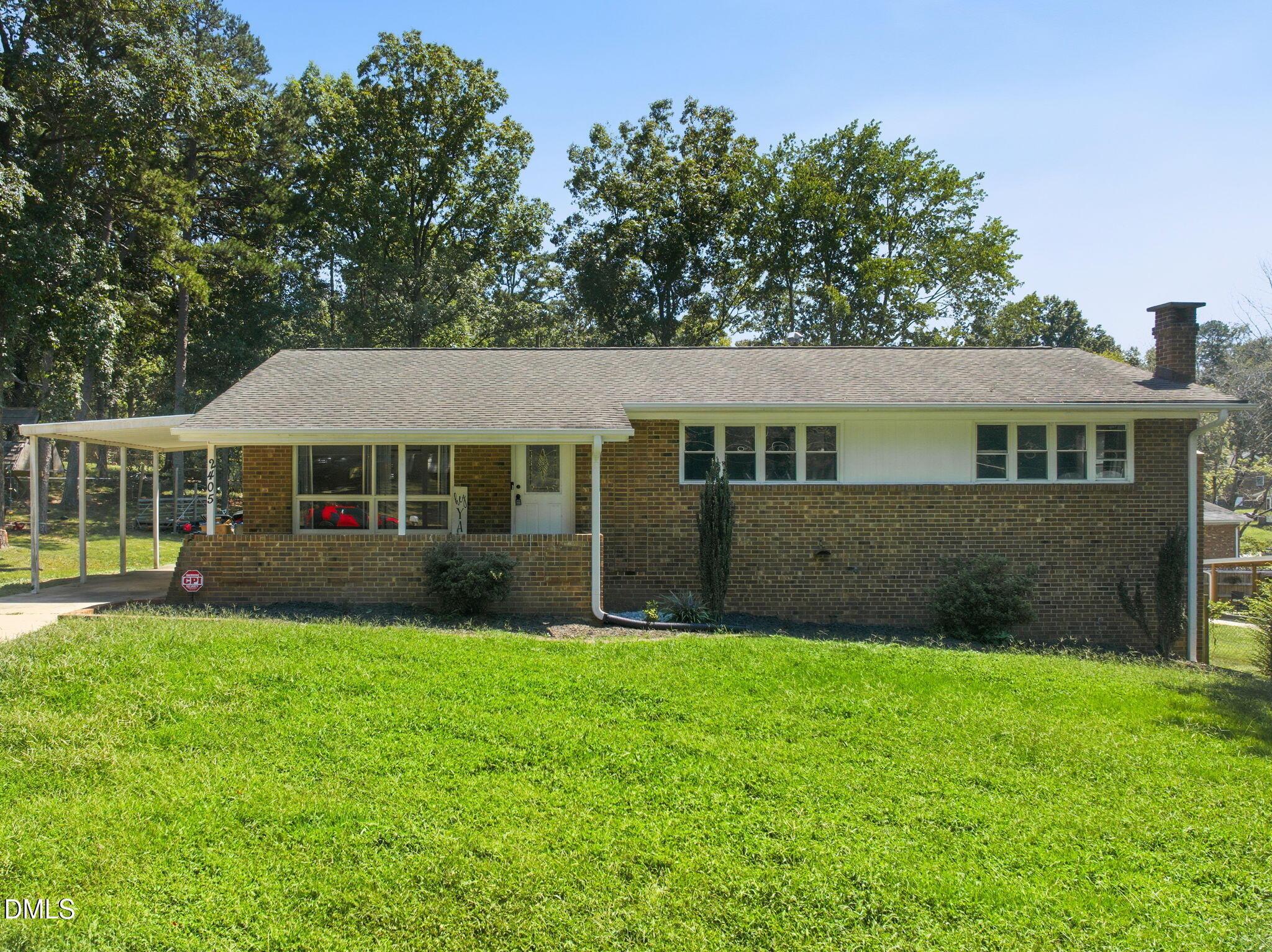 Denver Dr, Greensboro, NC 27406