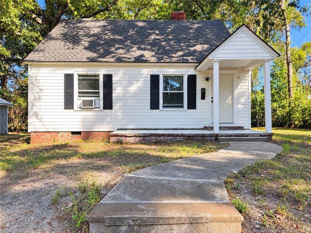 Winslow St, Fayetteville, NC 28306