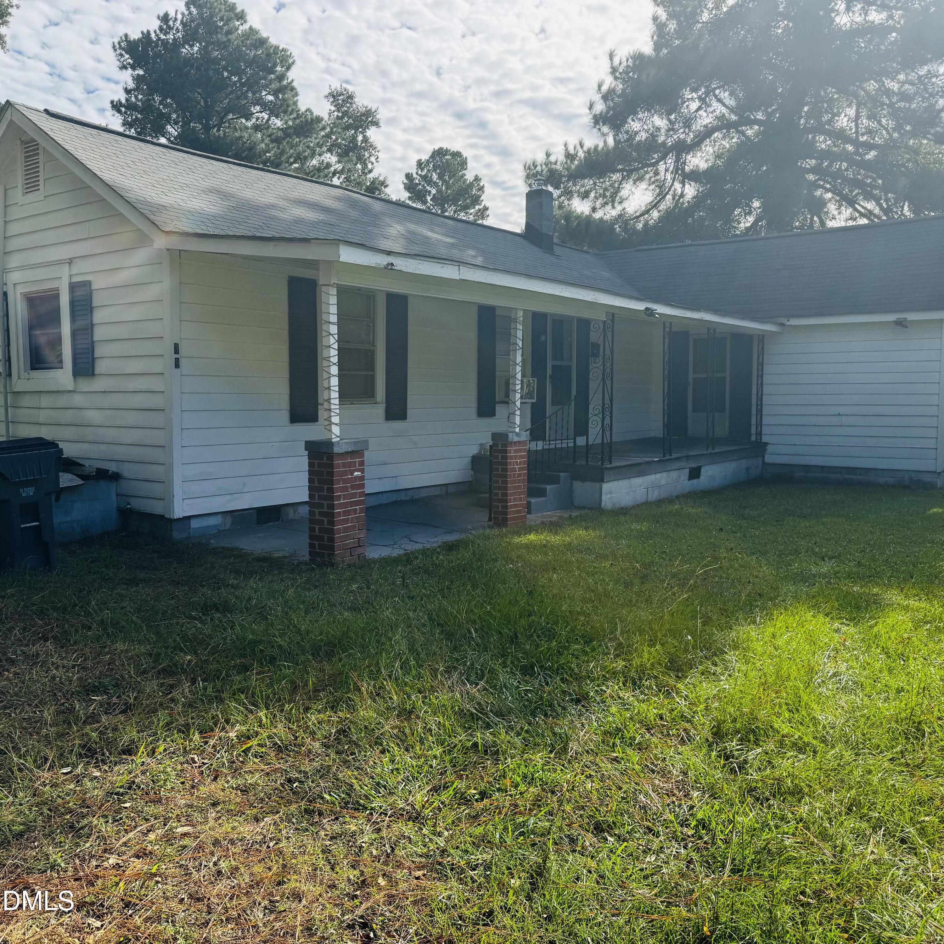 Durant Rd, Clayton, NC 27527