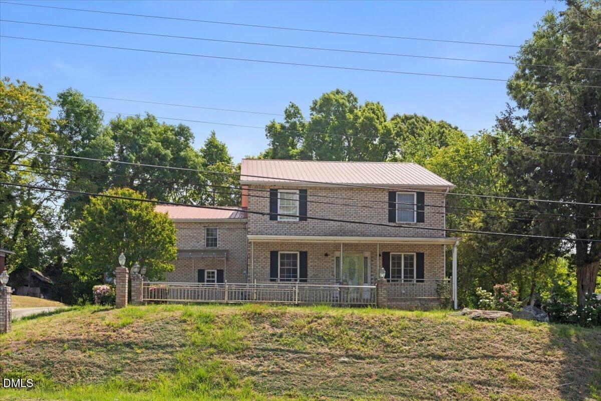 S Main St, Roxboro, NC 27573
