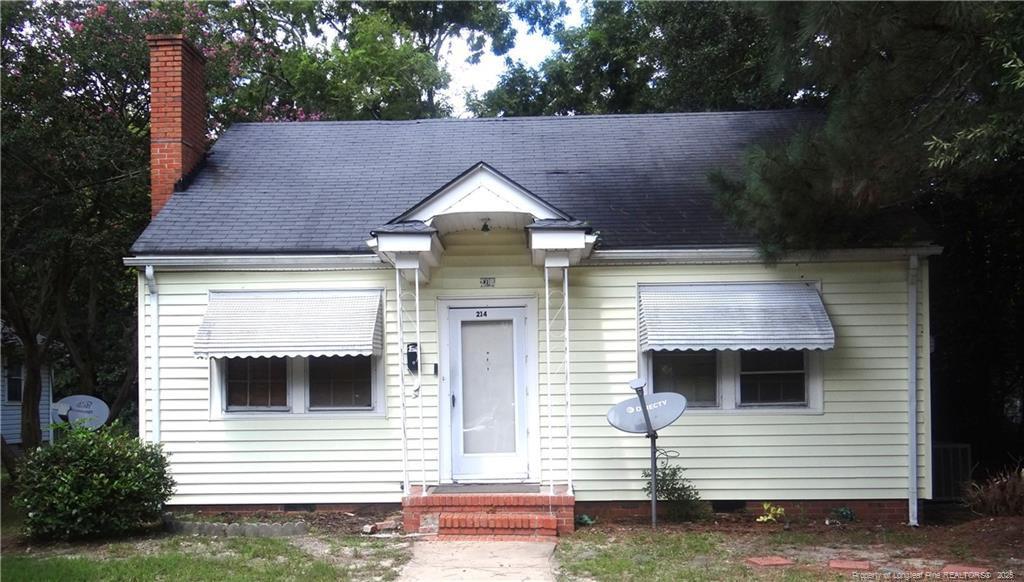Windsor Dr, Fayetteville, NC 28301