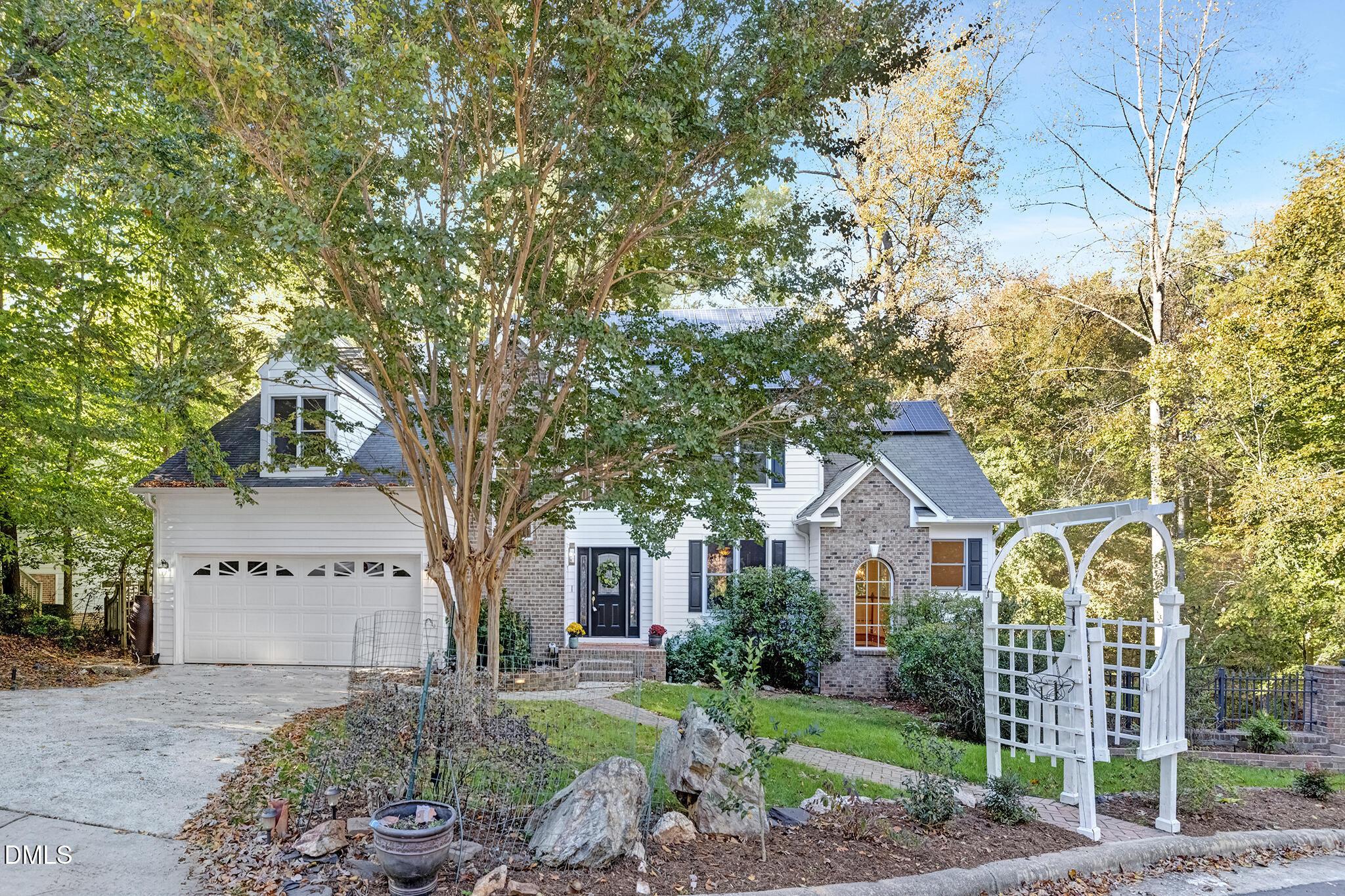 Pathway Dr, Carrboro, NC 27510
