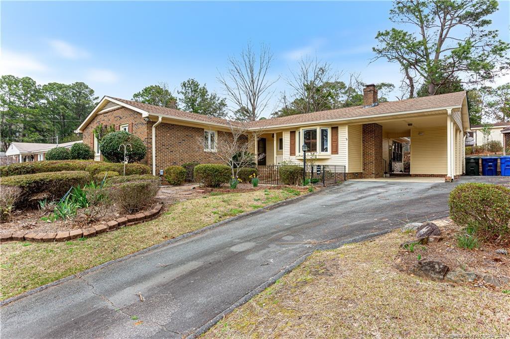 Paisley Ave, Fayetteville, NC 28304