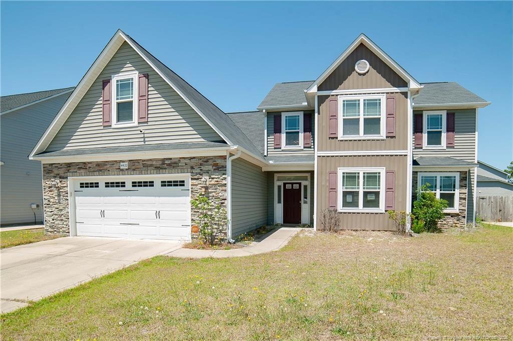 Narrow Pine Ct, Parkton, NC 28371