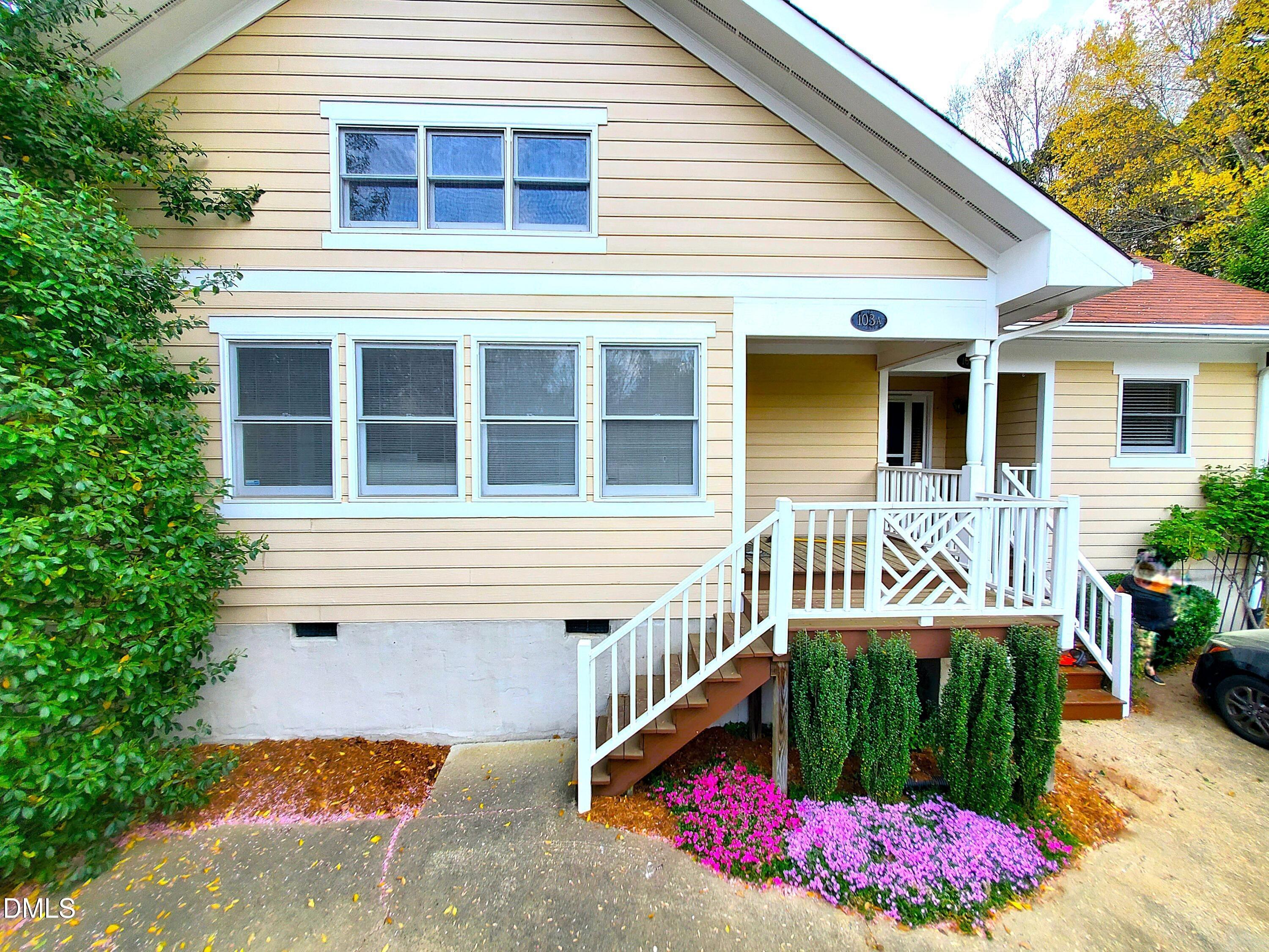 Stewart Ln, Chapel Hill, NC 27514