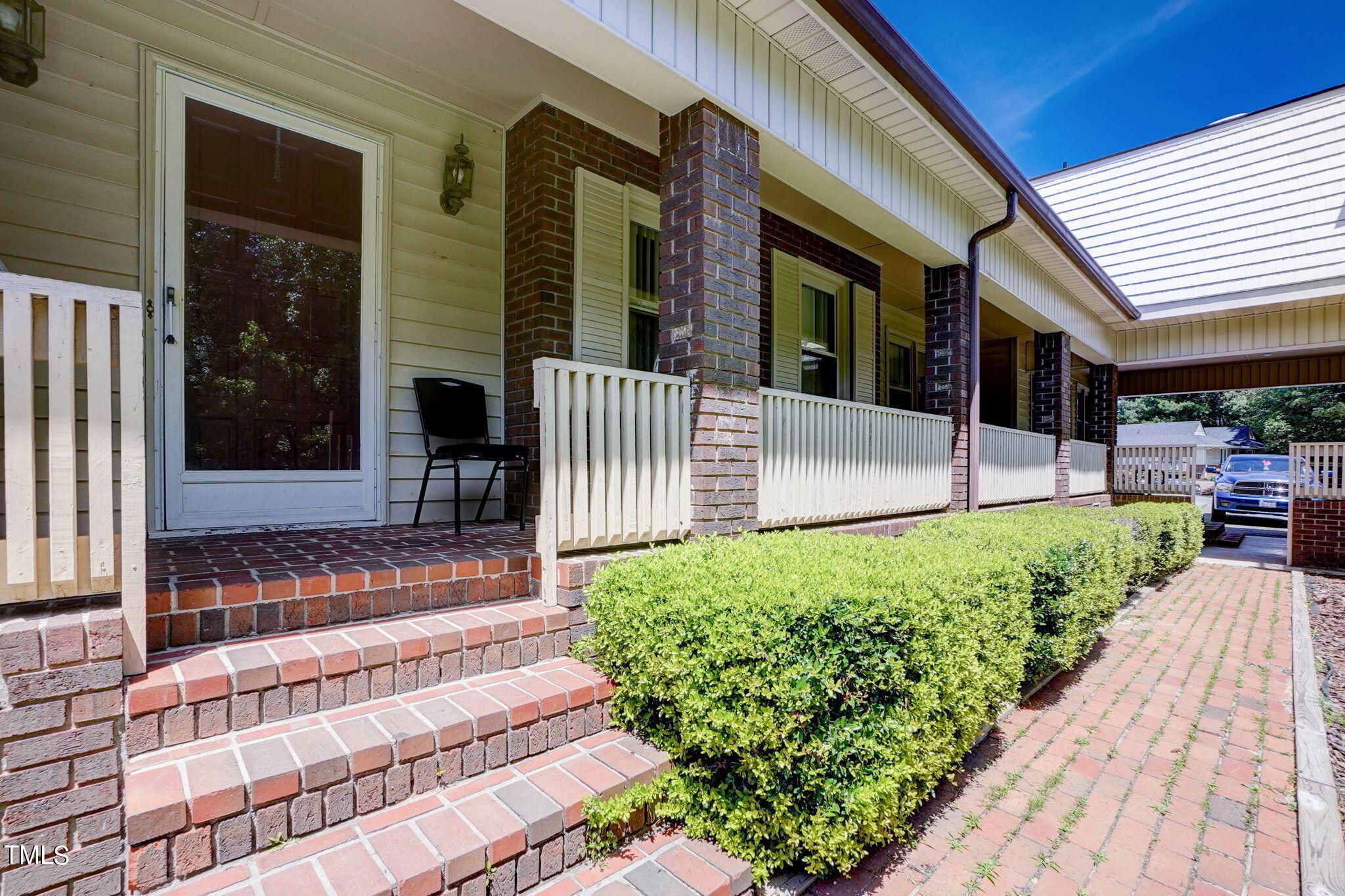 Traceway, Sanford, NC 27332