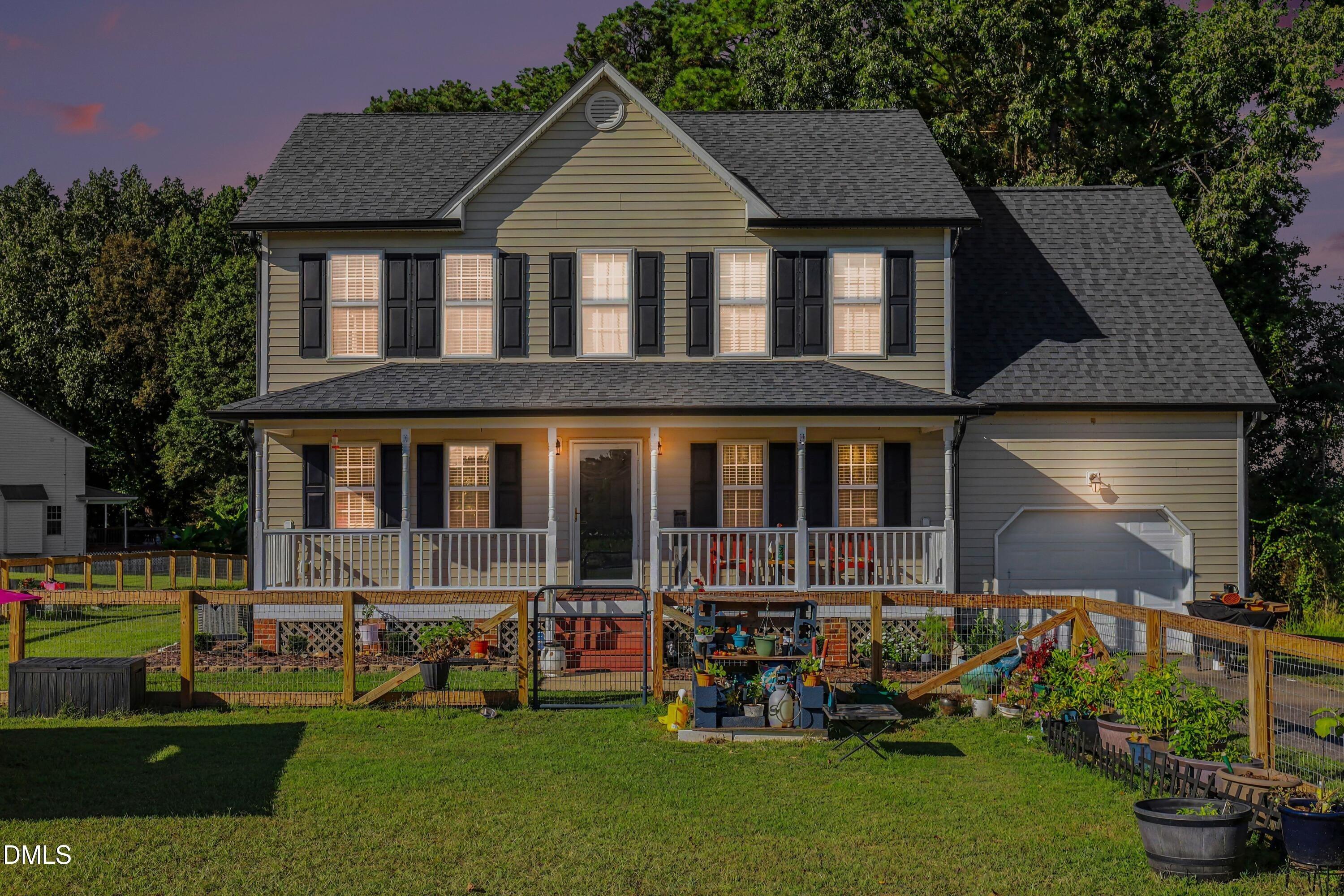 Huckleberry Ct, Willow Spring, NC 27592