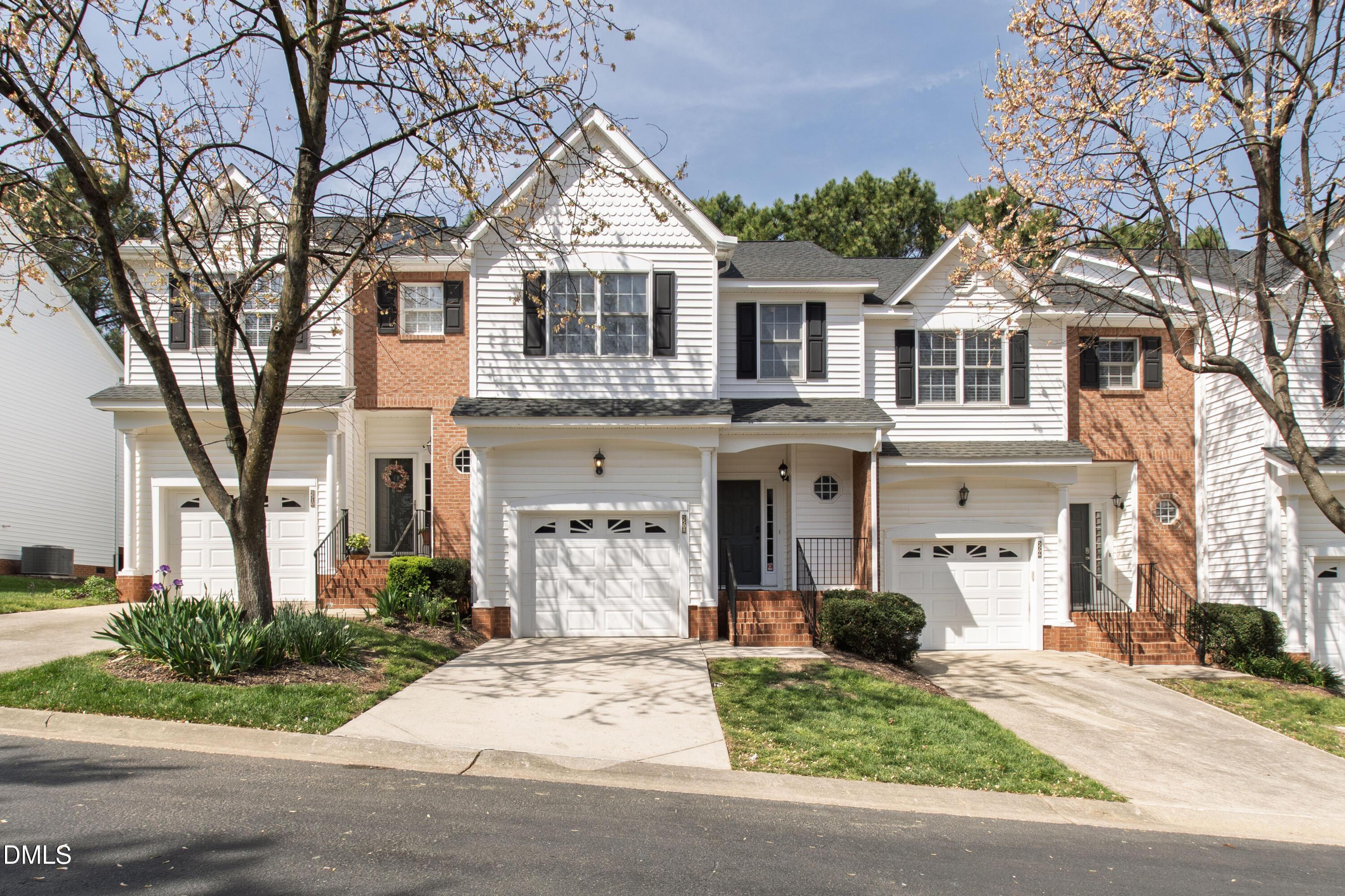 Cottonrose Ln, Raleigh, NC 27606