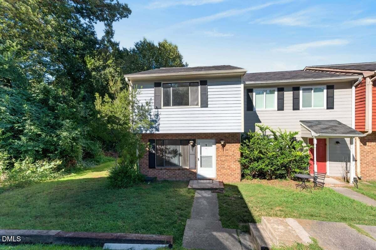 Fargo St, Durham, NC 27707
