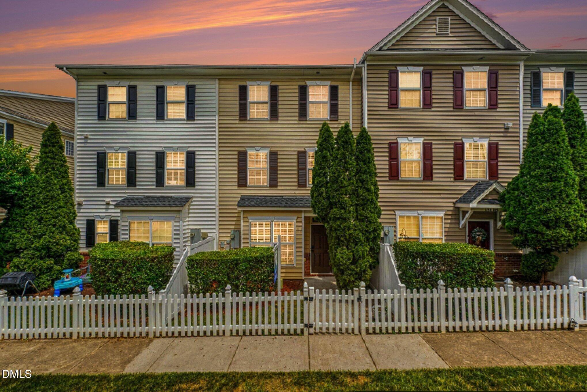 Renewal Pl, Raleigh, NC 27603