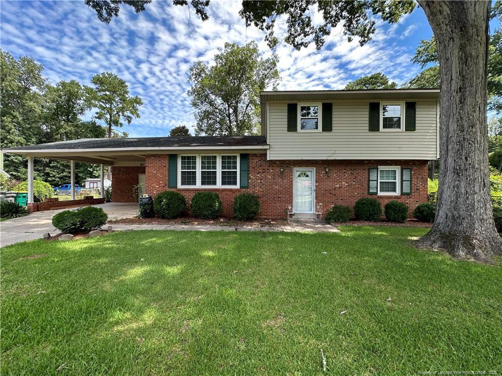 Hampstead Rd, Lumberton, NC 28360