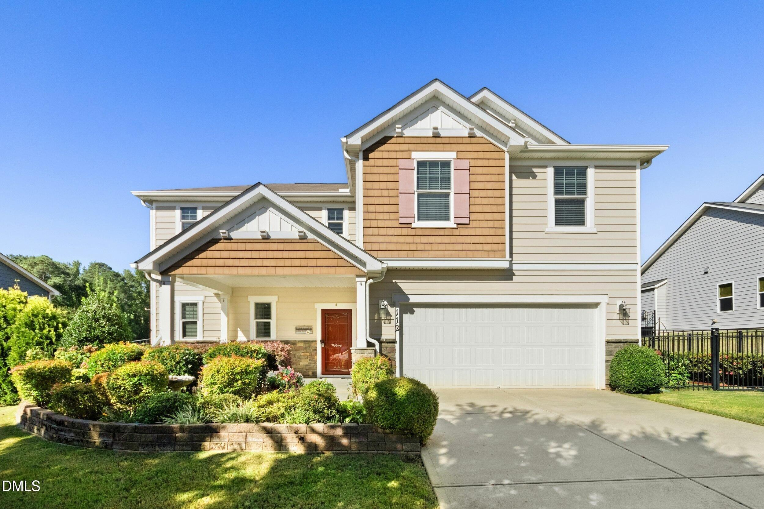 Congaree Dr, Holly Springs, NC 27540