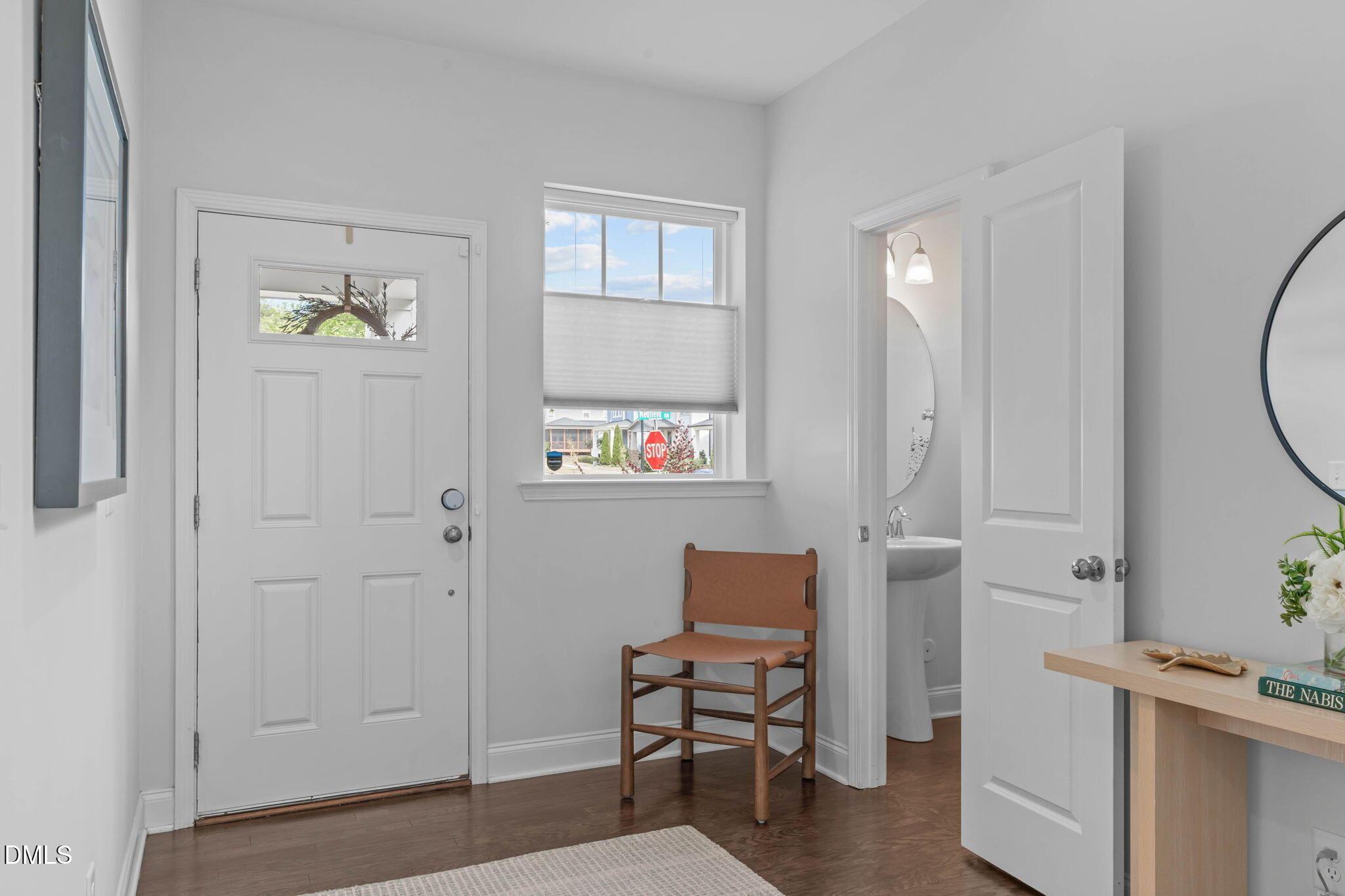 Medfield Ct, Chapel Hill, NC 27517