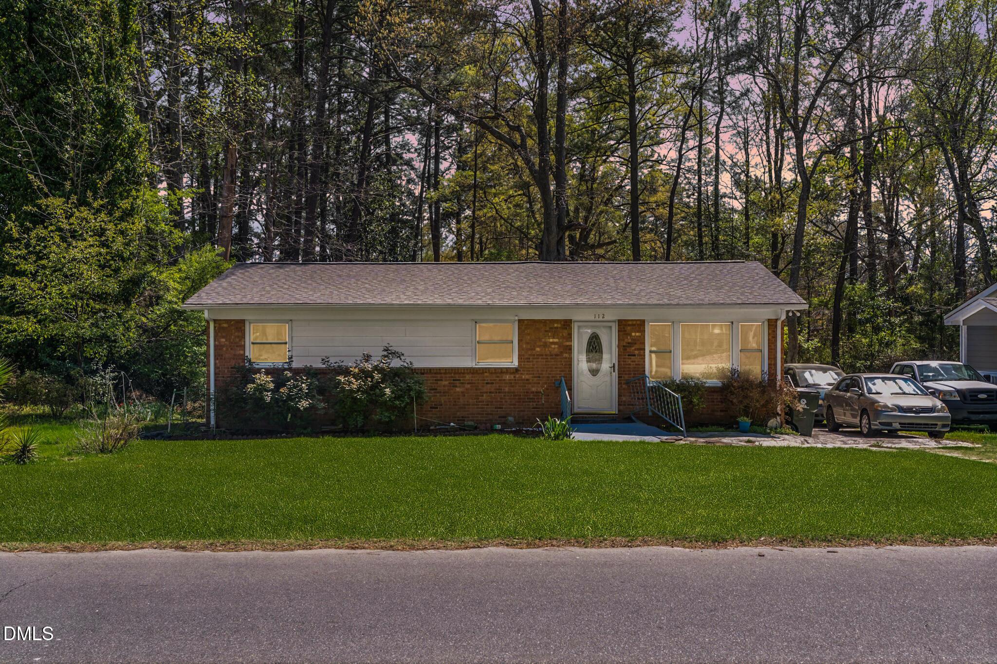 E Franklin St, Zebulon, NC 27597