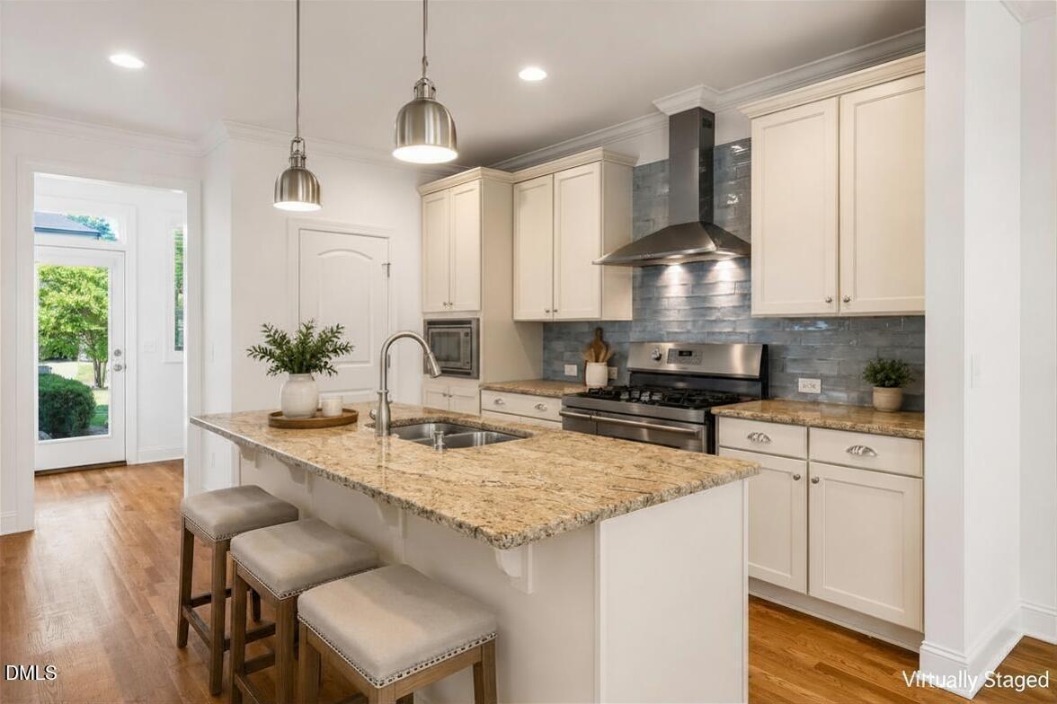 Treywood Ln, Chapel Hill, NC 27516