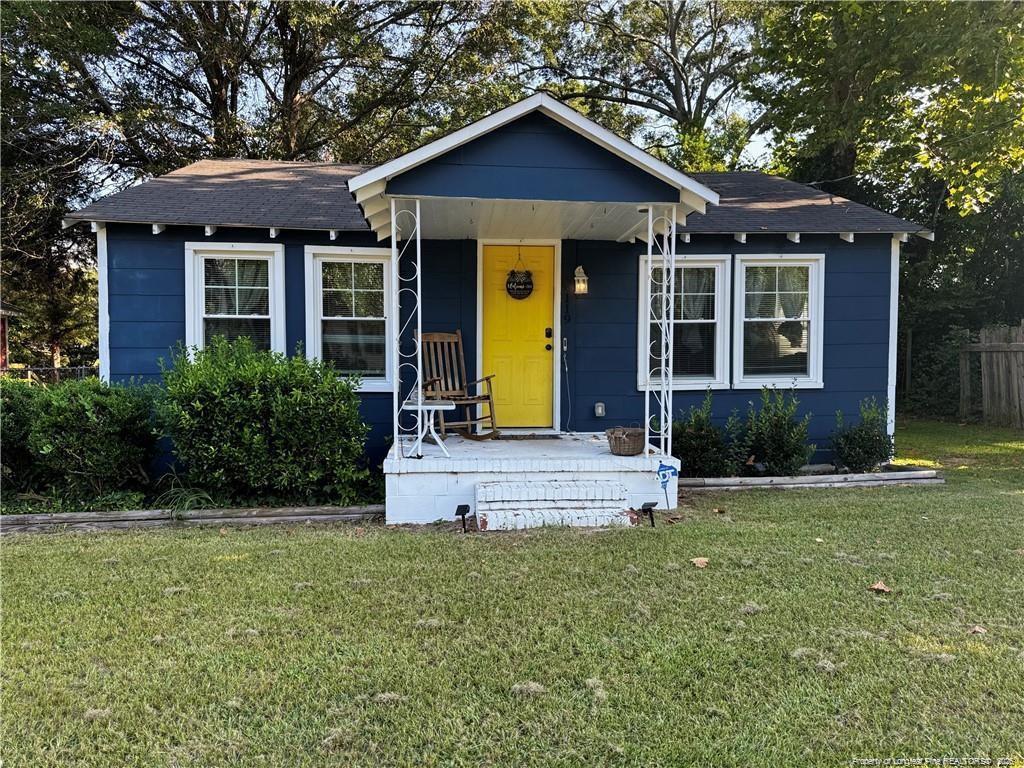 Lynn Ave, Fayetteville, NC 28301