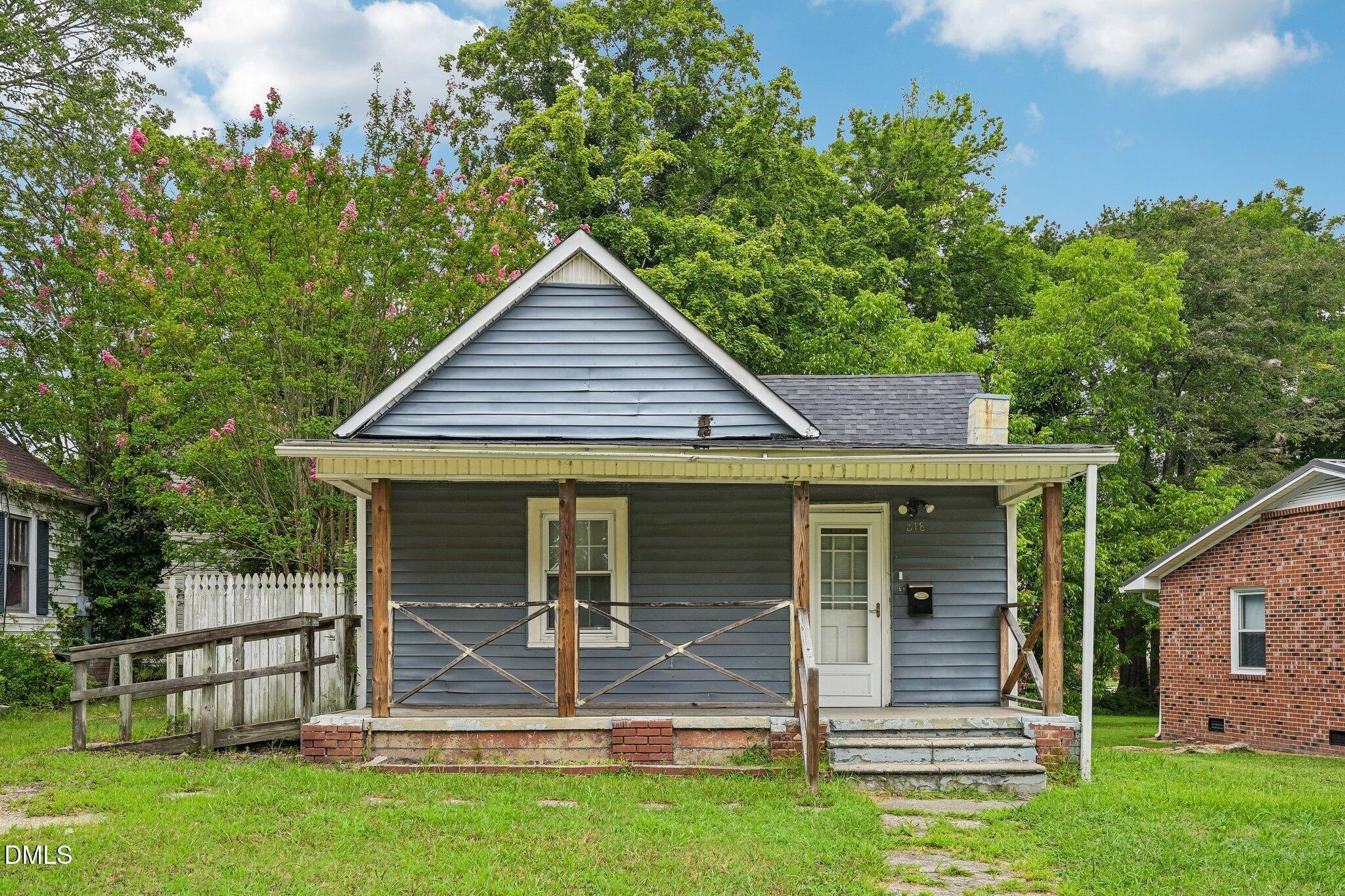 Dorsey Ave, Henderson, NC 27536