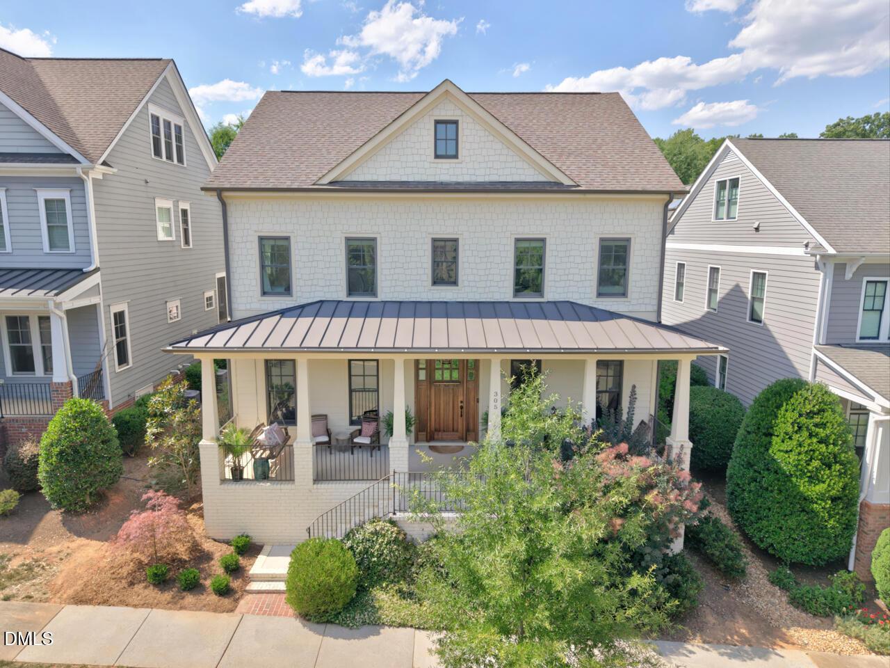 E Winmore Ave, Chapel Hill, NC 27516