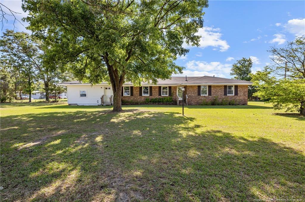 Plantation Rd, Red Springs, NC 28377