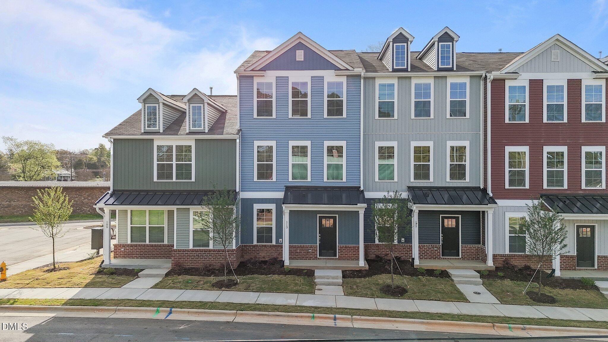 Pearl St, Garner, NC 27529