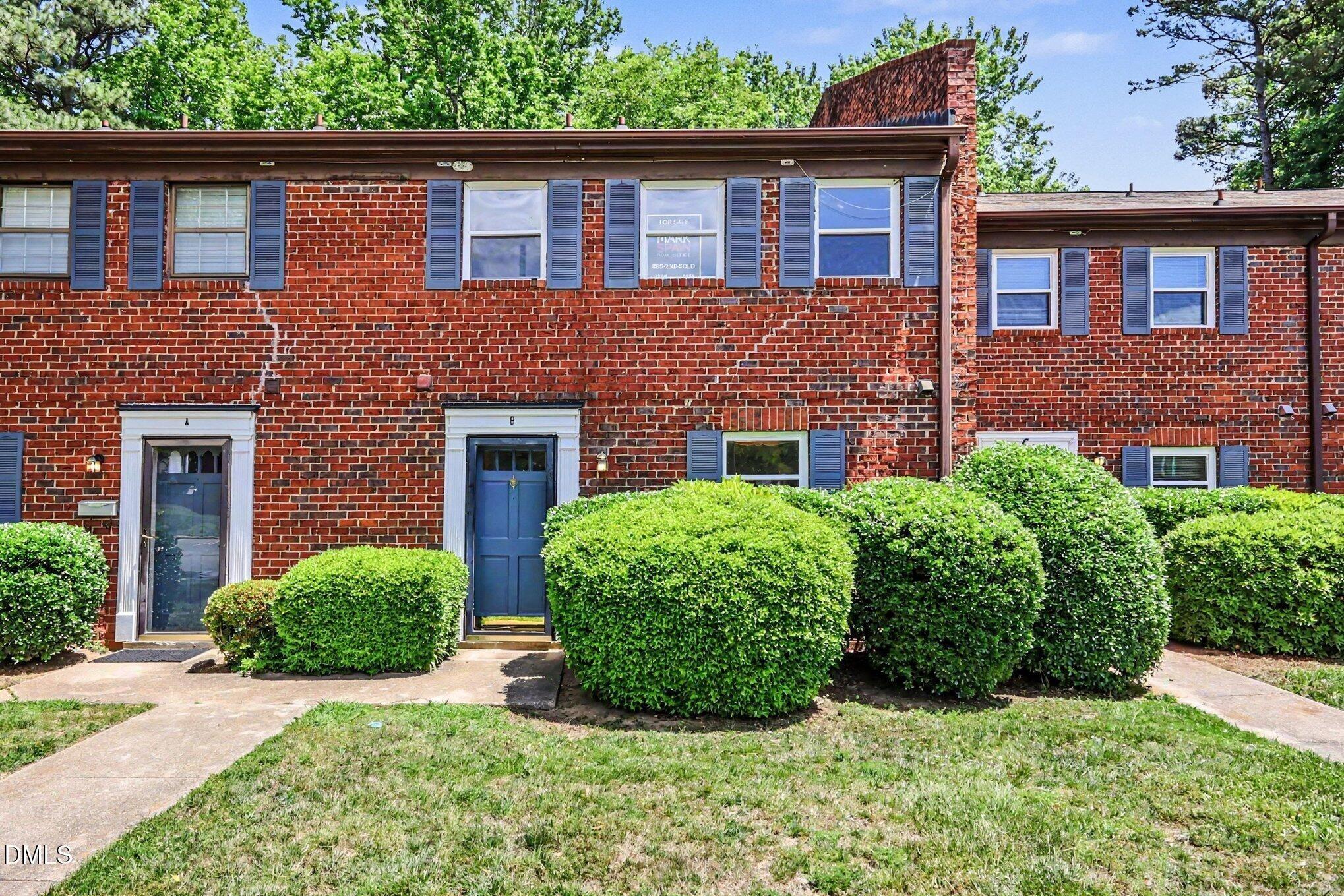 Manassas Ct, Raleigh, NC 27609