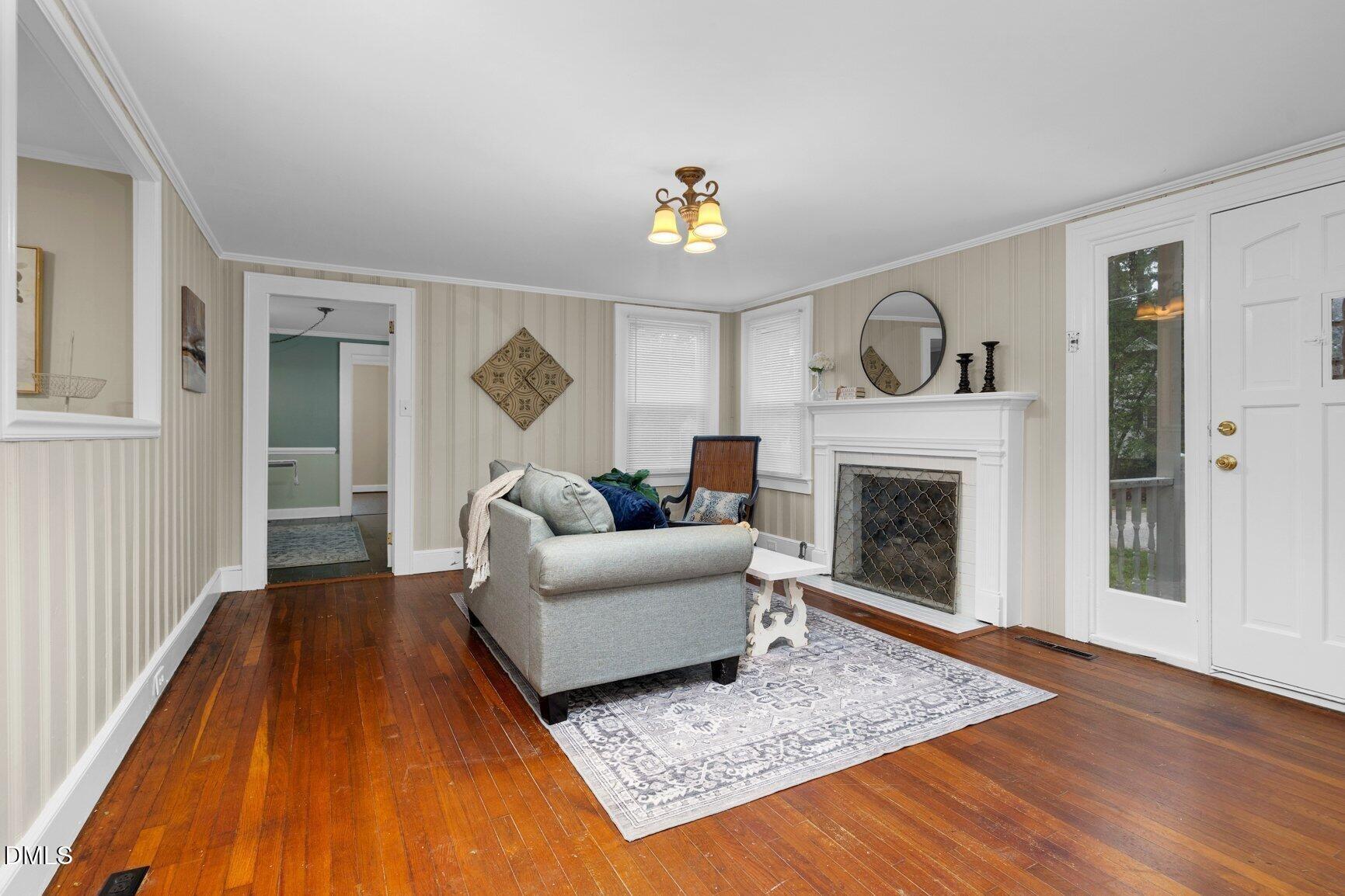 Walnut St W, Wilson, NC 27893
