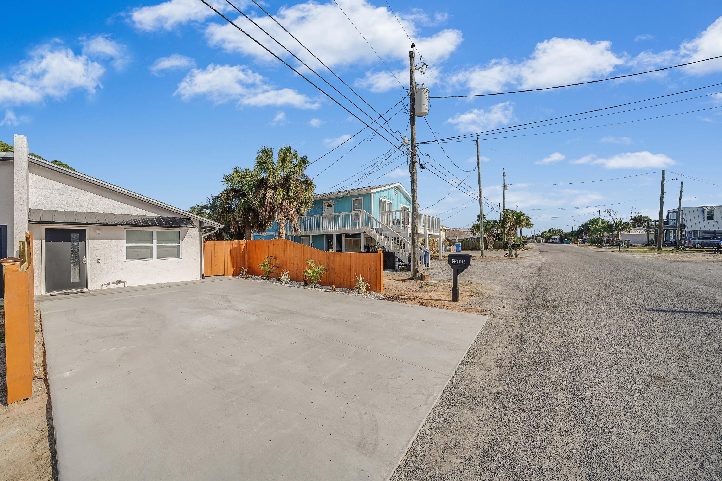 Sunset Ave, Panama City, FL 32408