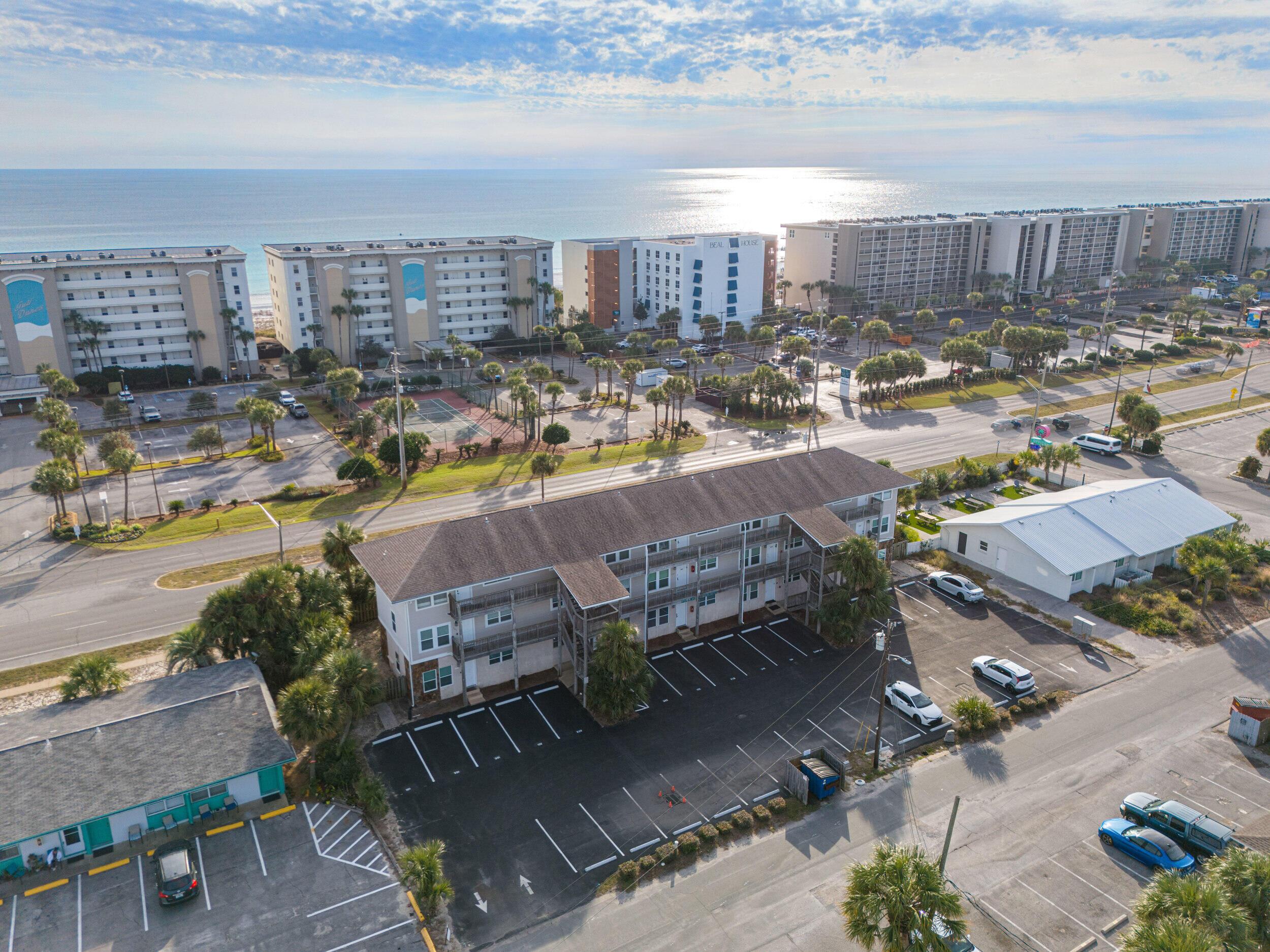 Barracuda Ave, Fort Walton Beach, FL 32548