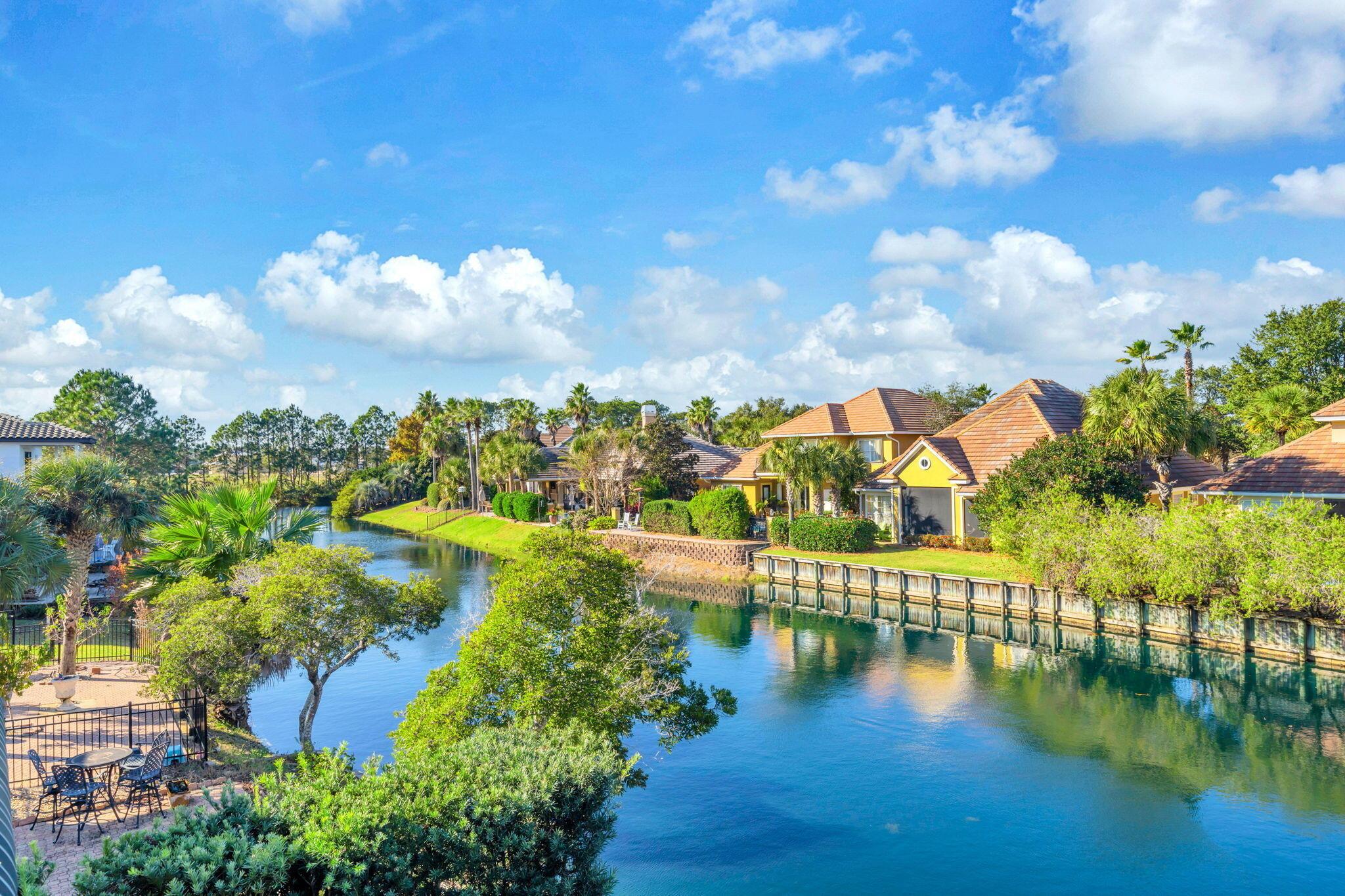 Calusa Blvd, Destin, FL 32541