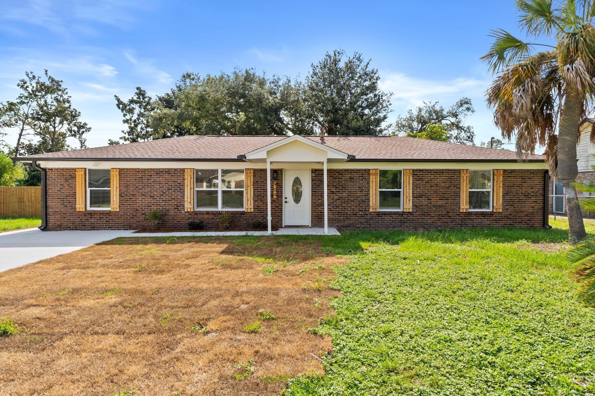 Louisiana Ave, Lynn Haven, FL 32444