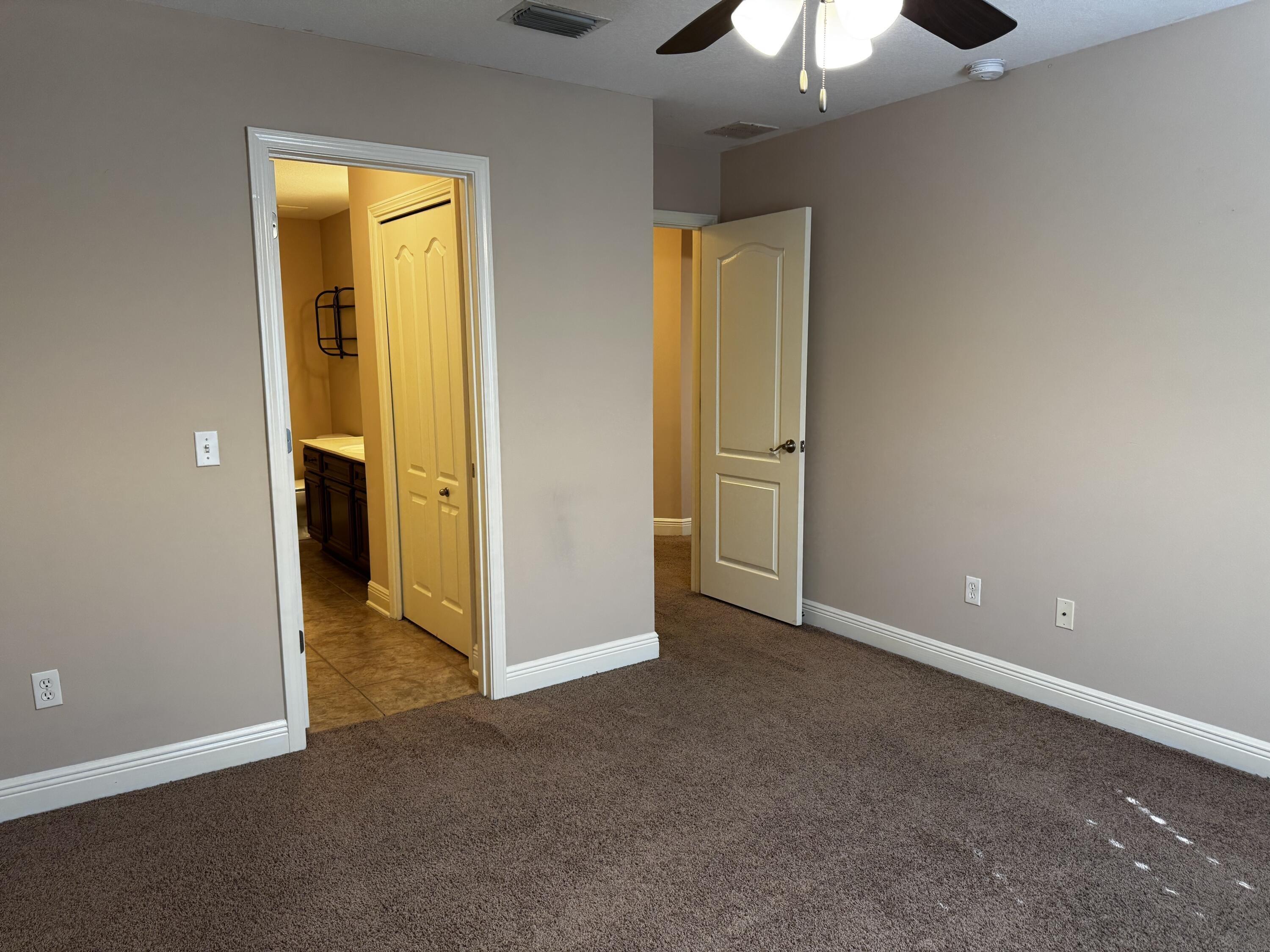 Hadleigh Hills Ct, Navarre, FL 32566