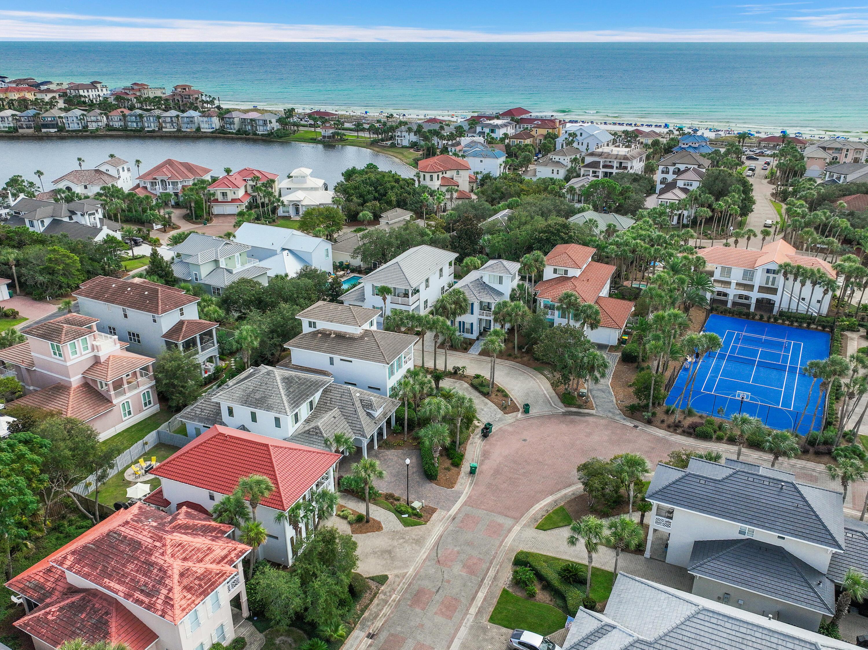 Cayman Cv, Destin, FL 32541