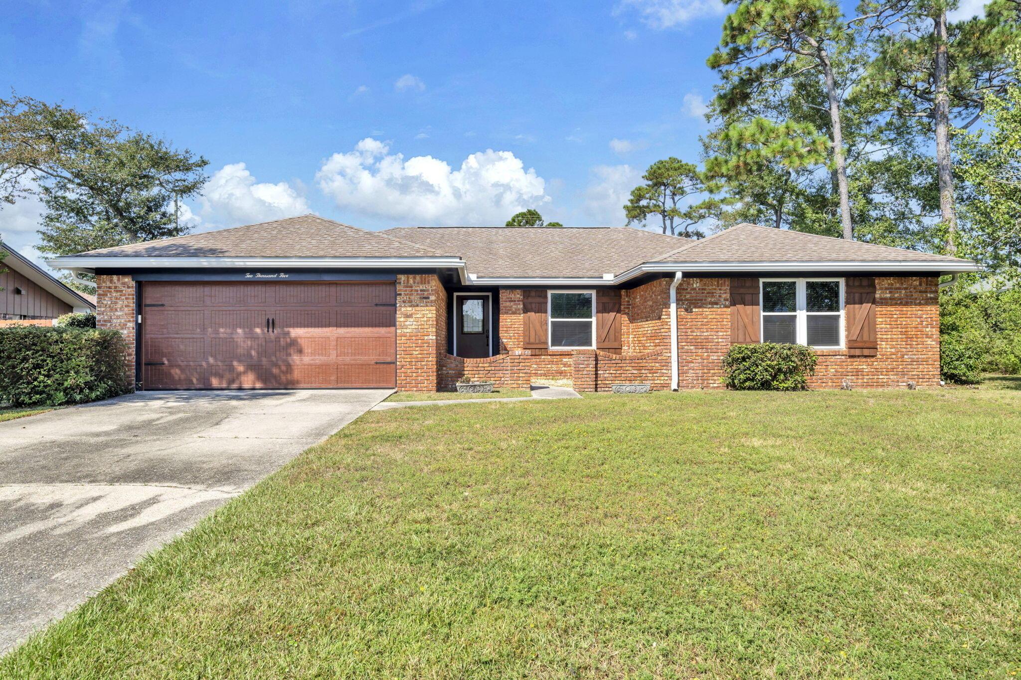Plumosa Palm Dr, Niceville, FL 32578