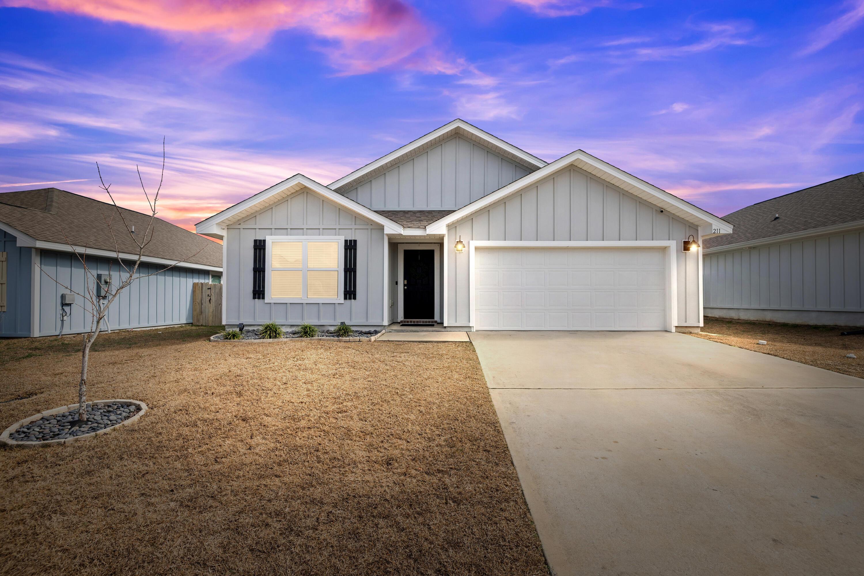 Laurel Hill St, Crestview, FL 32539