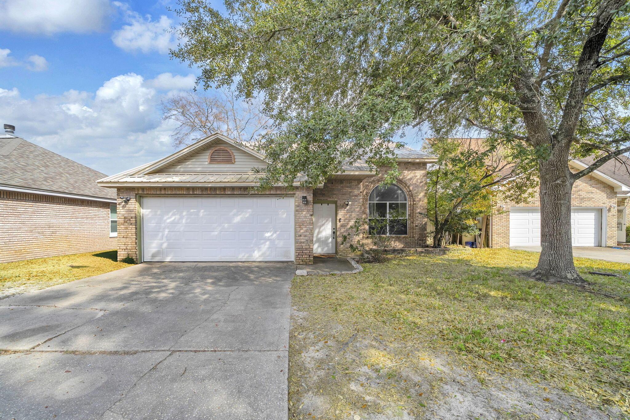 Windmill Dr, Fort Walton Beach, FL 32547