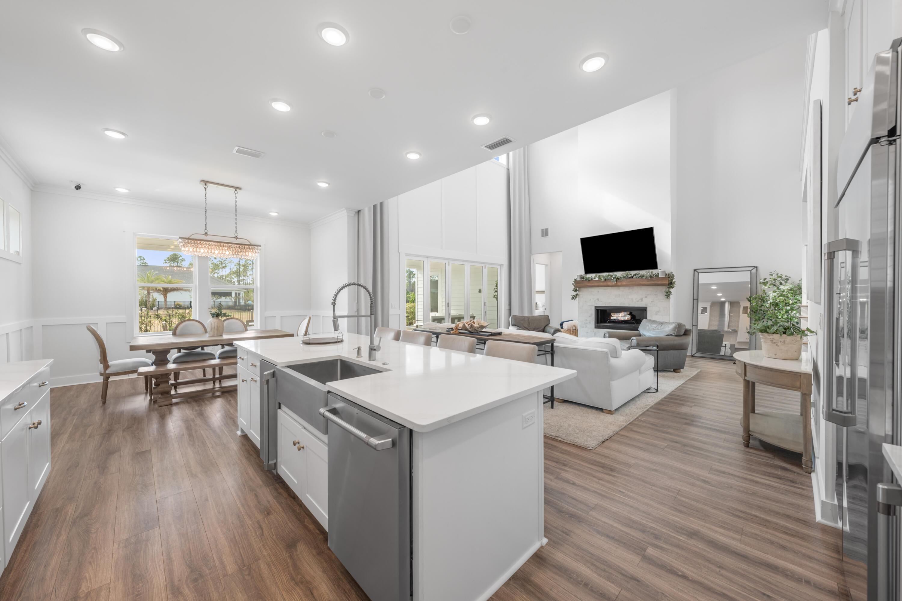 W Lafayette Rd, Inlet Beach, FL 32461
