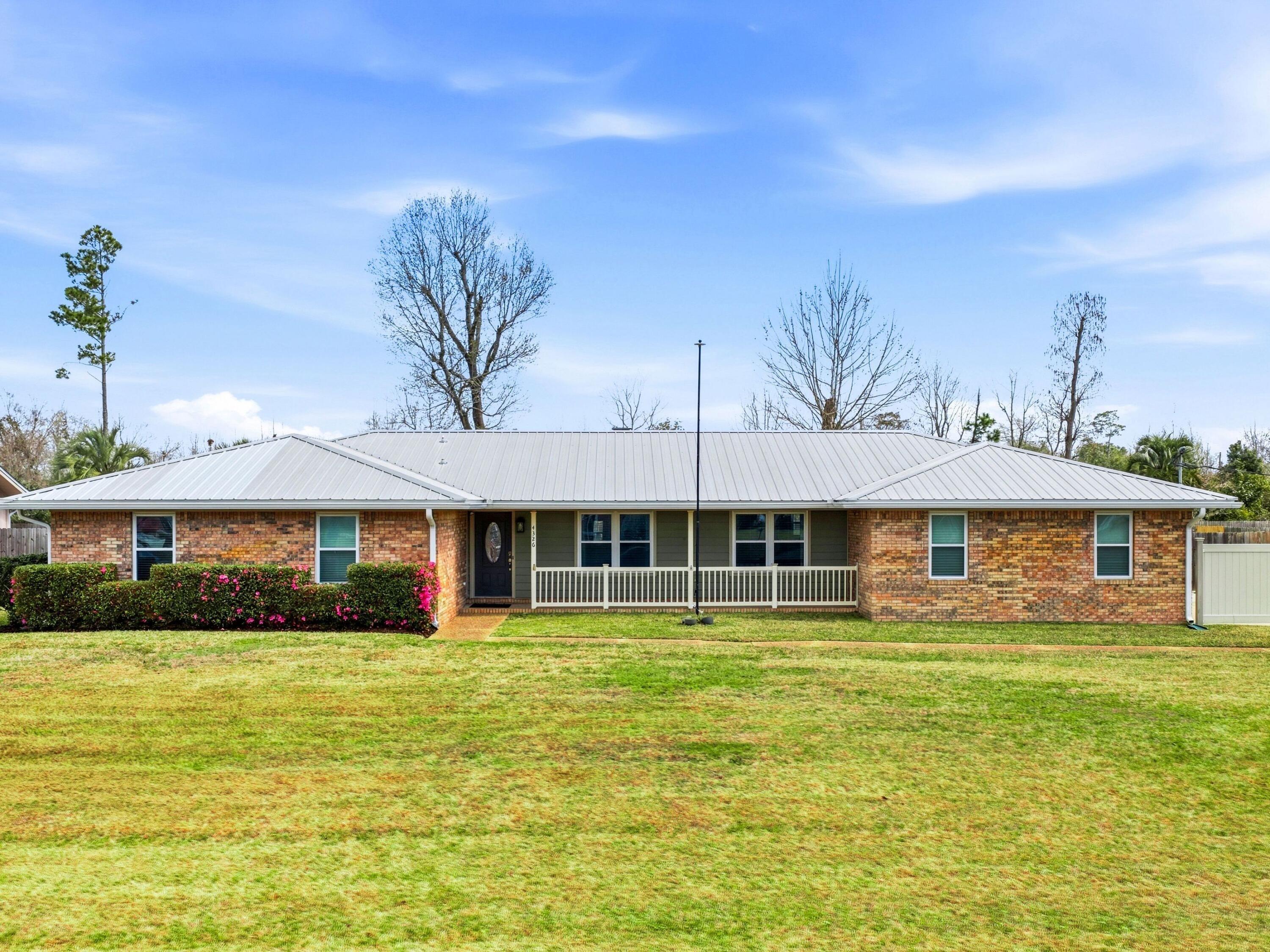 Pine Tree Ln, Lynn Haven, FL 32444