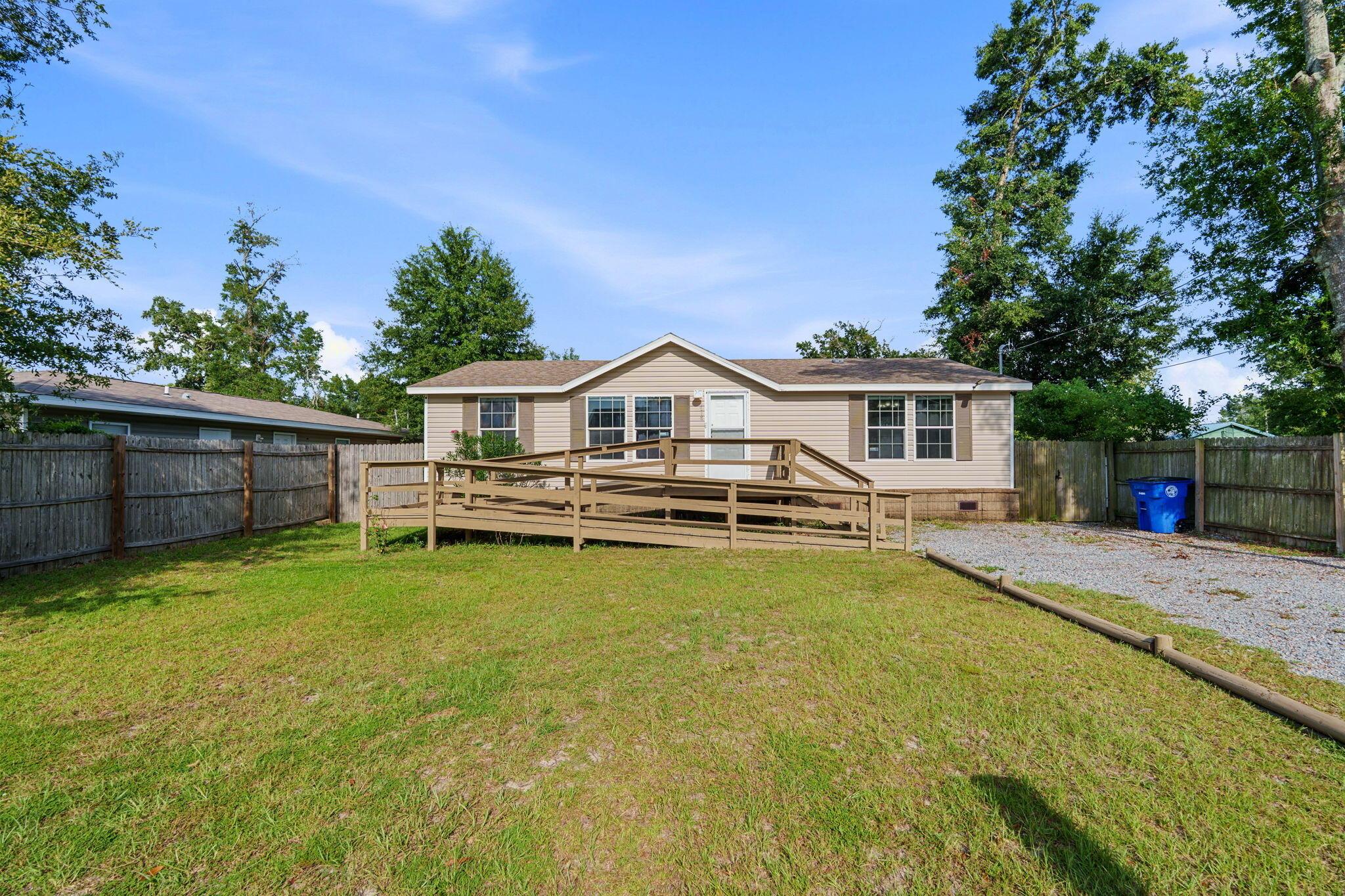 College Ave, Panama City, FL 32401