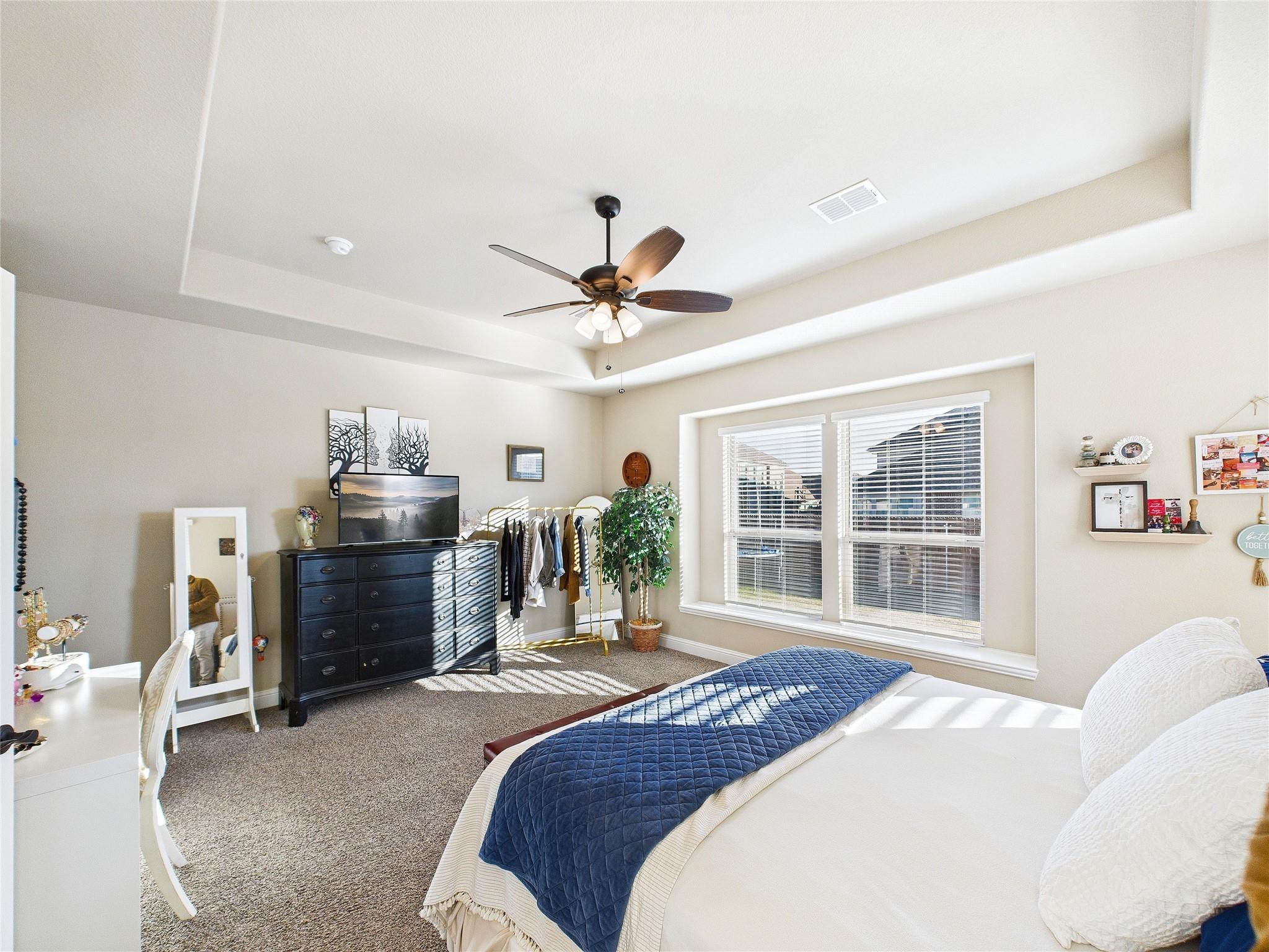 Pineview Ln, Ponder, TX 76259