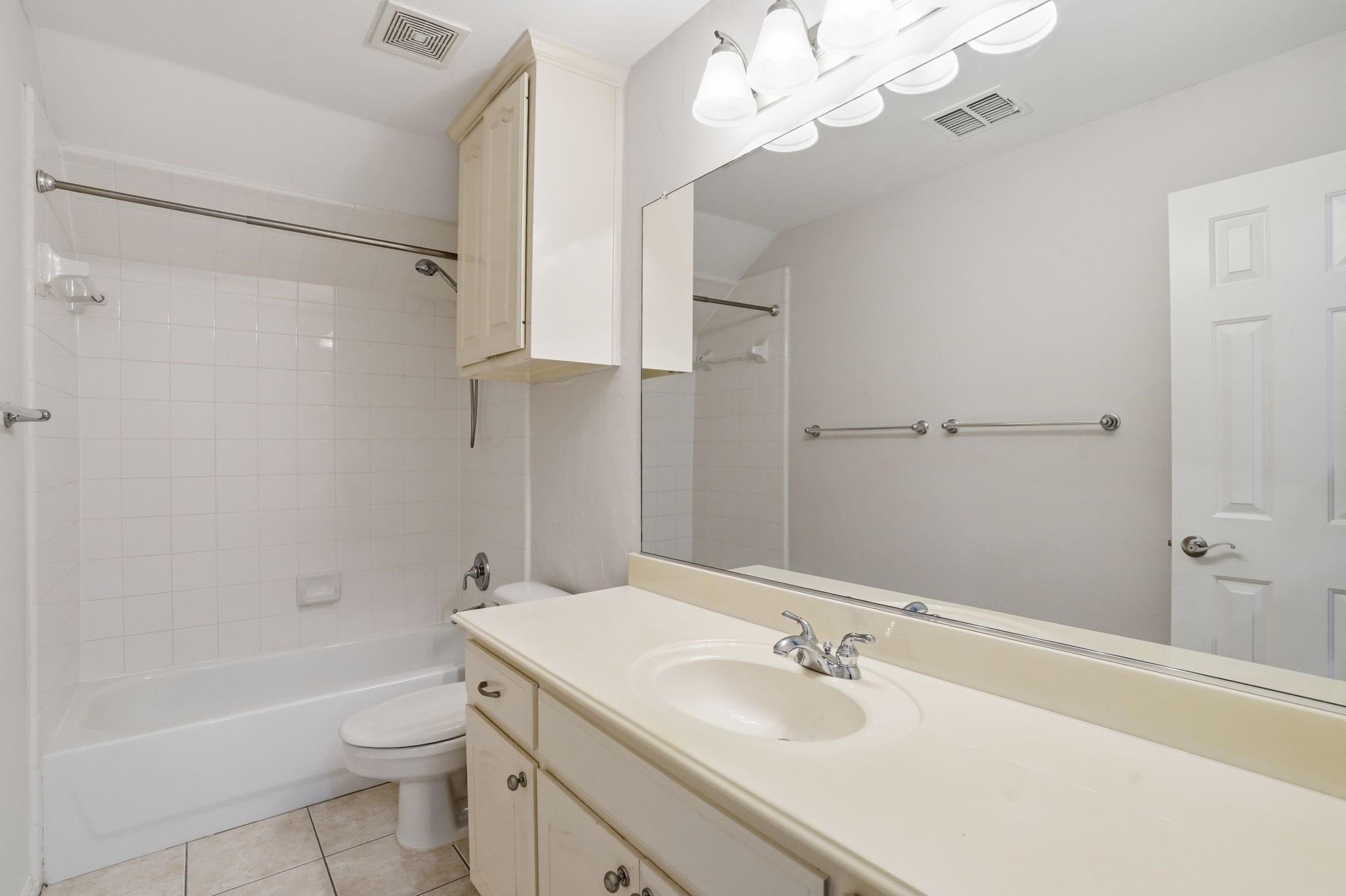 Old York Dr, Keller, TX 76248