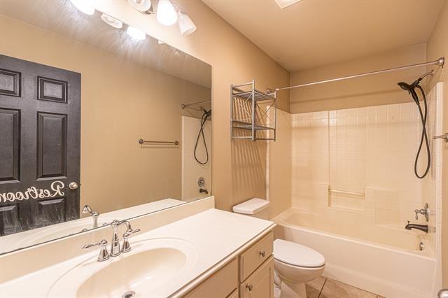 Ruggles Ct W, Flint, TX 75762